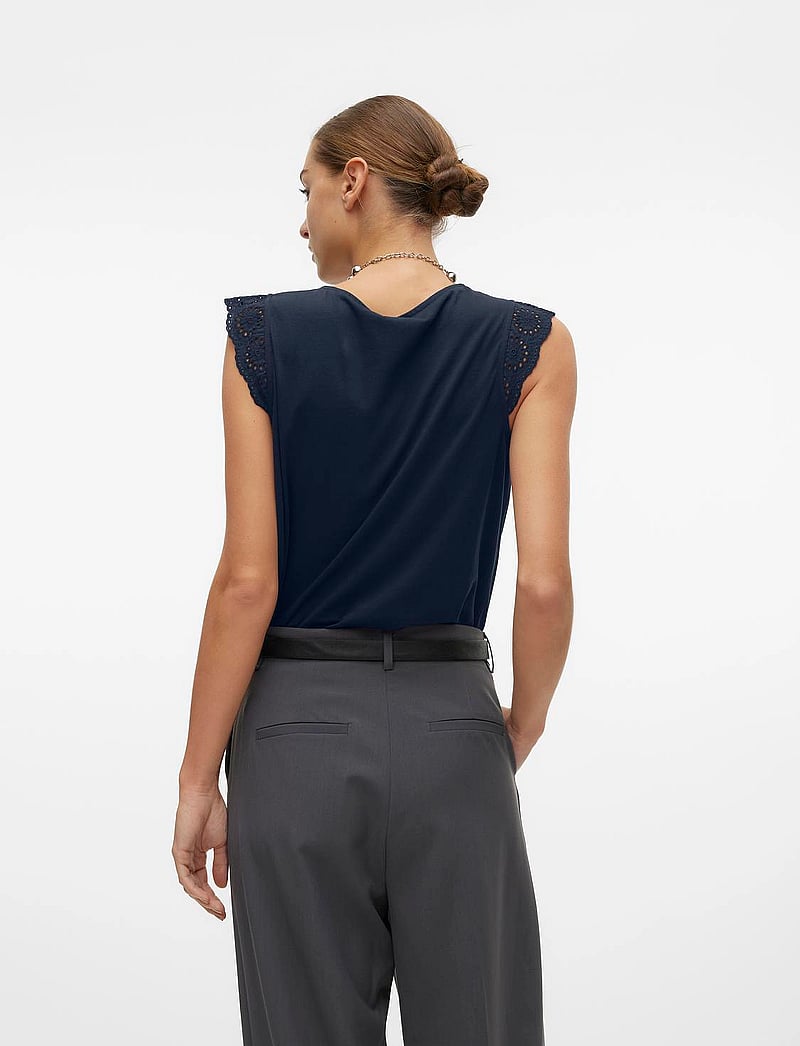 Vero Moda - VMEMILY SL GATHERING TOP JRS NOOS - blouses zonder mouwen - navy blazer - 2