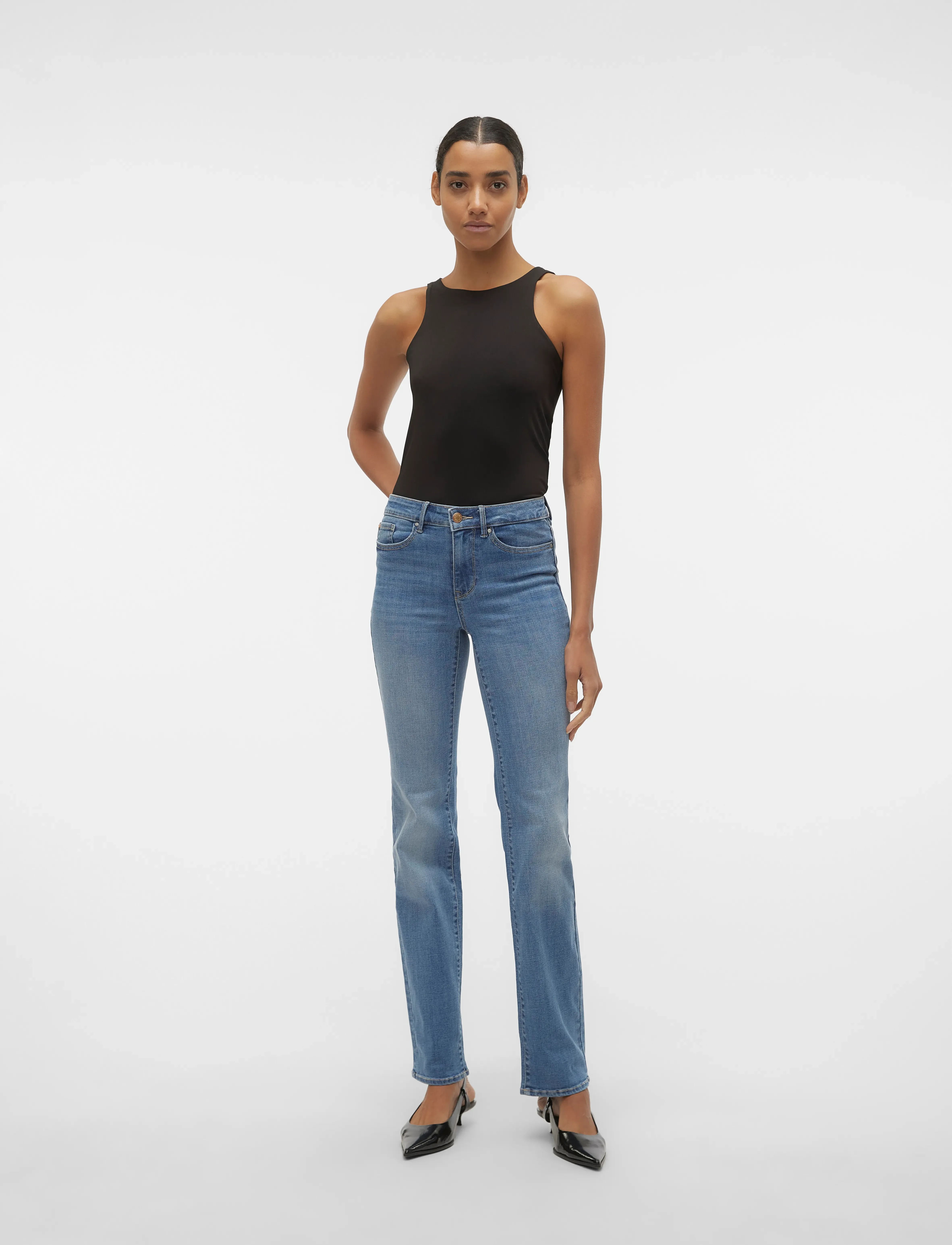 Vero Moda - VMFLASH MR STRAIGHT JEANS LI347 GA NOOS - straight jeans - medium blue denim - 4