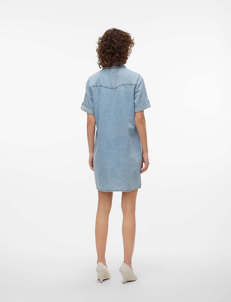 Vero Moda - VMJENNIE SS SHORT DENIM DRESS GA NOOS - robes chemises - light blue denim - 3