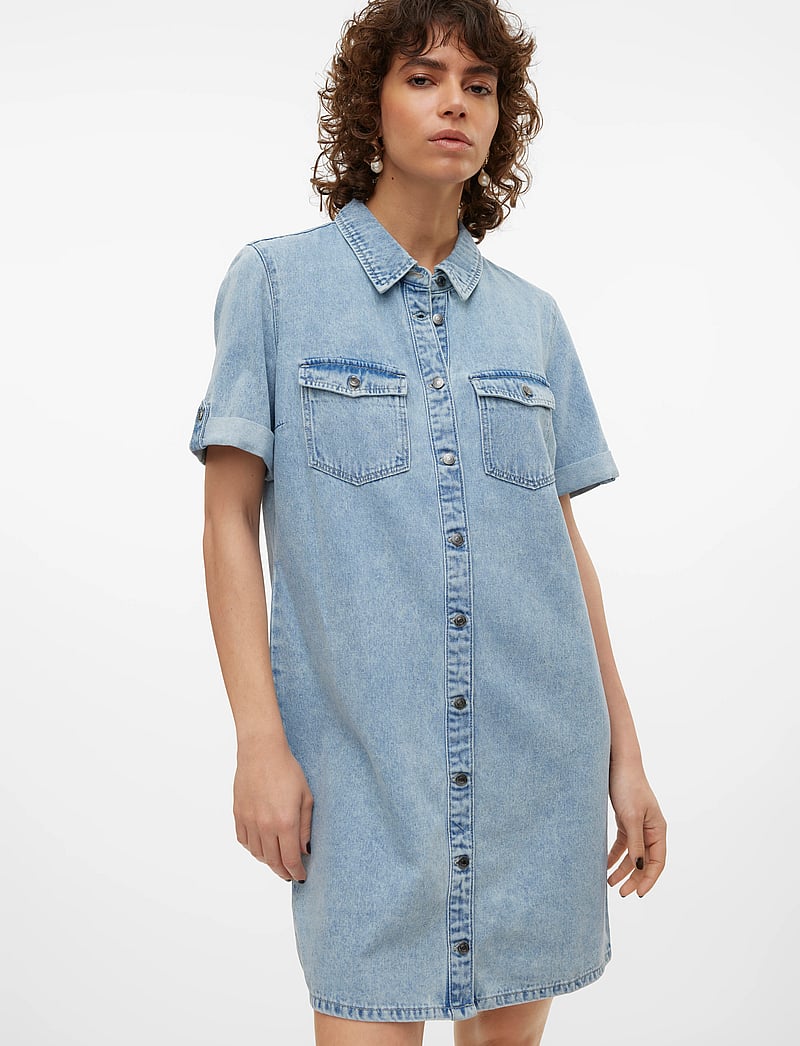 Vero Moda - VMJENNIE SS SHORT DENIM DRESS GA NOOS - skjortekjoler - light blue denim - 4