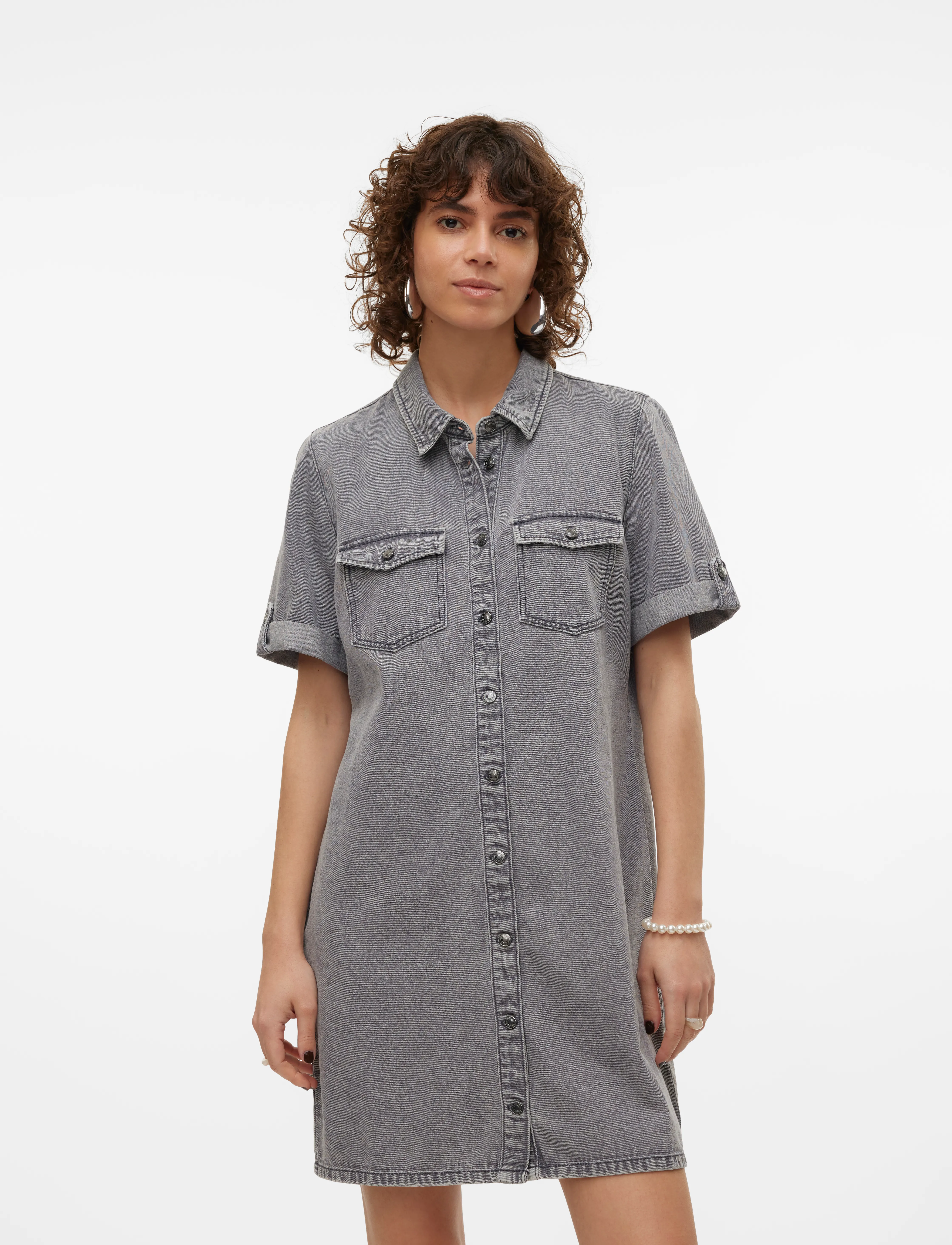 Vero Moda VMJENNIE SS SHORT DENIM DRESS GA NOOS - Korte kjoler - MEDIUM GREY DENIM / grey