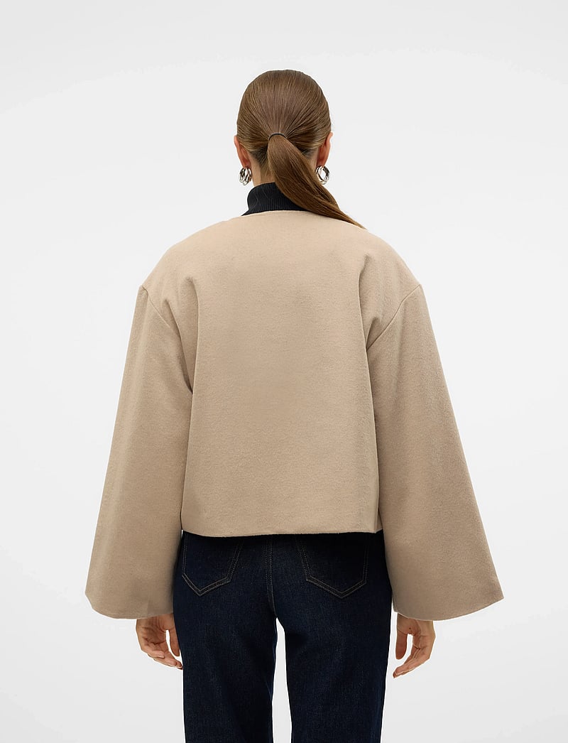 Vero Moda - VMLILI LS SHORT JACKET VMA - vinterjakker - silver mink - 3