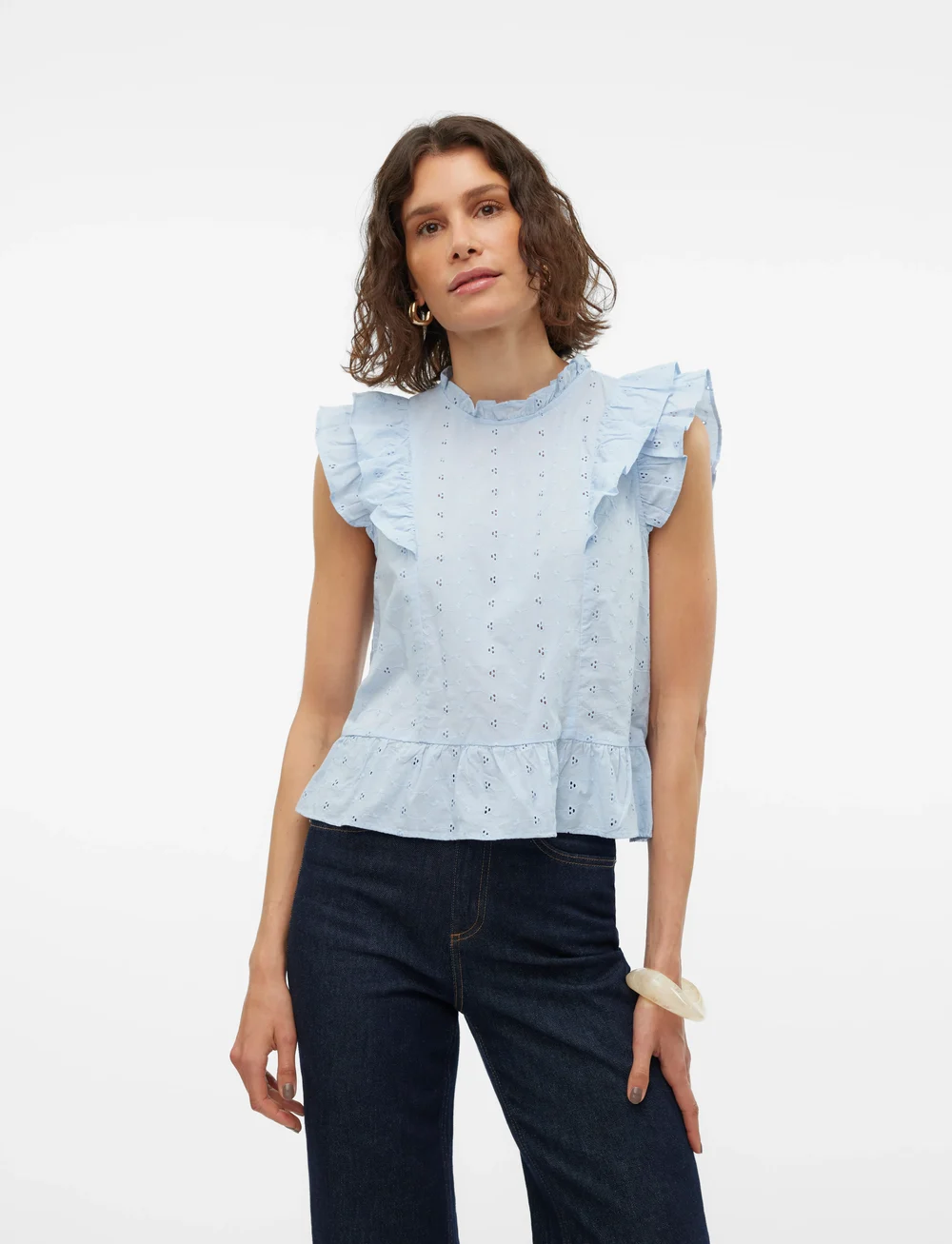 Vero Moda - VMKAMMY SL HIGH NECK TOP VMA - sleeveless blouses - cashmere blue - 0
