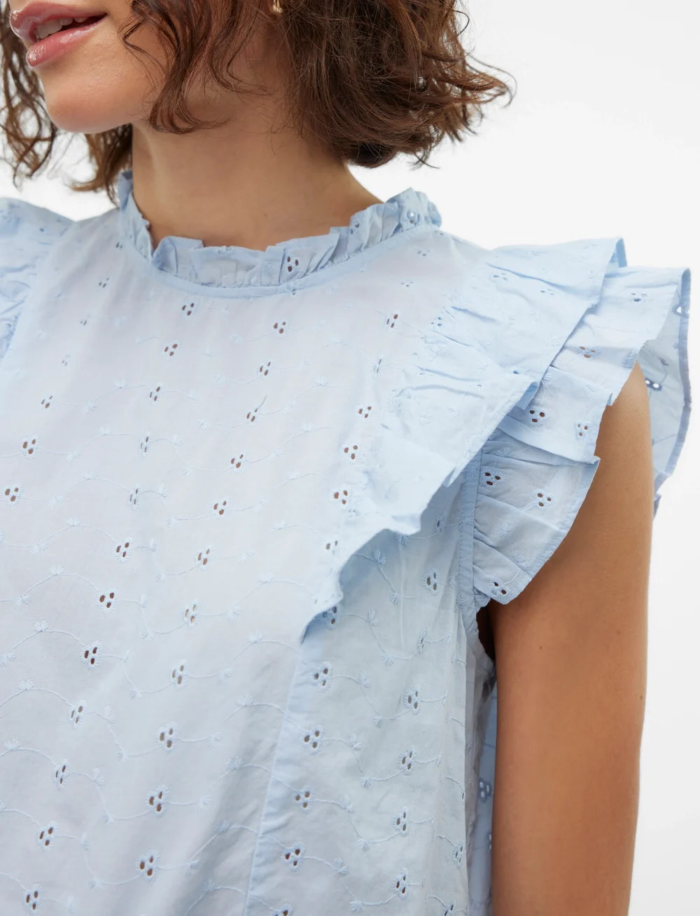 Vero Moda - VMKAMMY SL HIGH NECK TOP VMA - sleeveless blouses - cashmere blue - 3