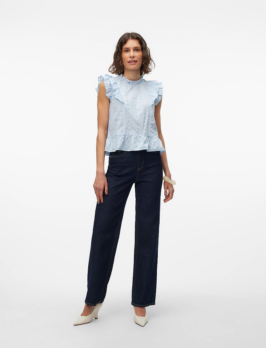 Vero Moda - VMKAMMY SL HIGH NECK TOP VMA - Ärmlösa blusar - cashmere blue - 4