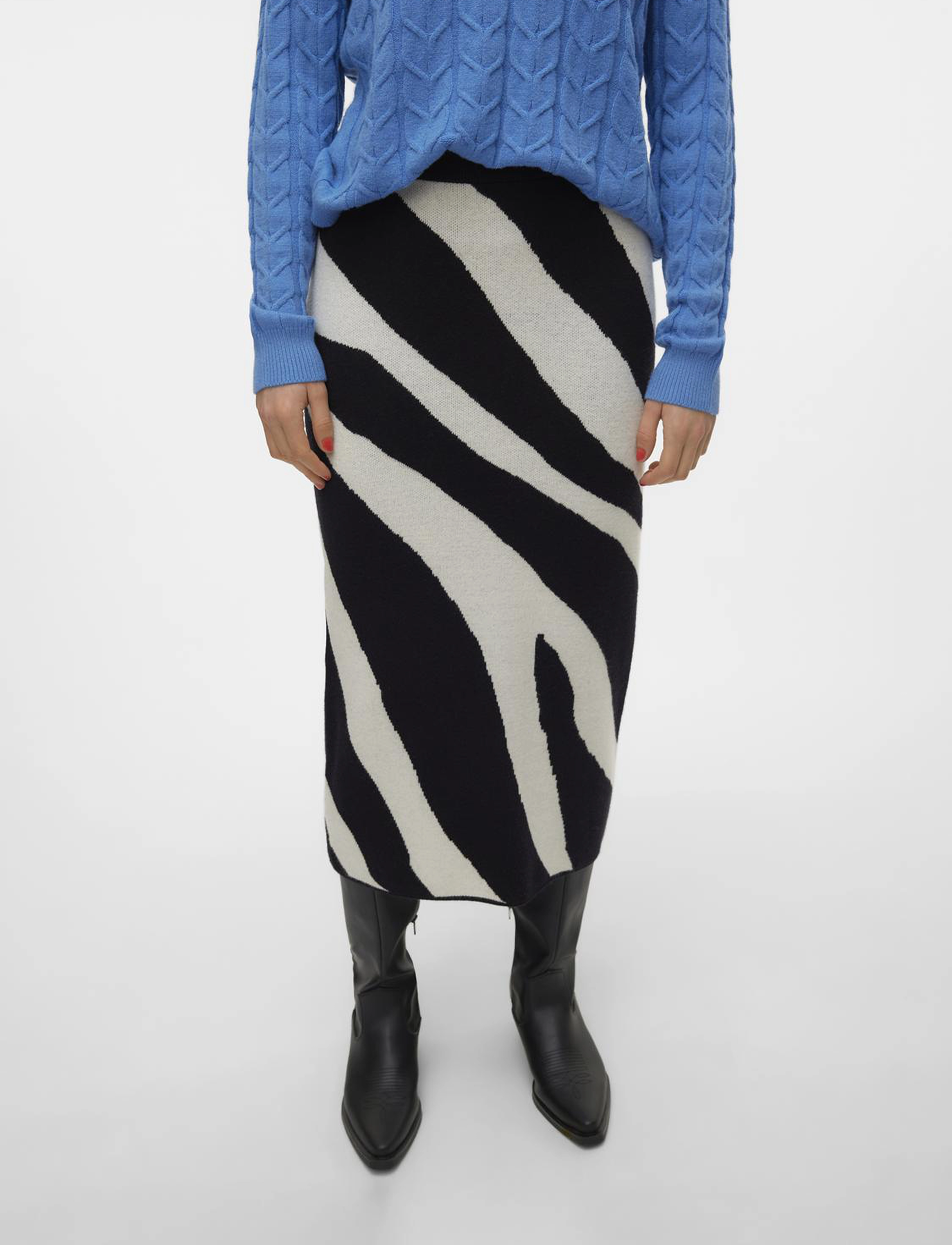 Vero Moda - VMNANCY NW 7/8 SKIRT BOO - strikkede nederdele - black - 5