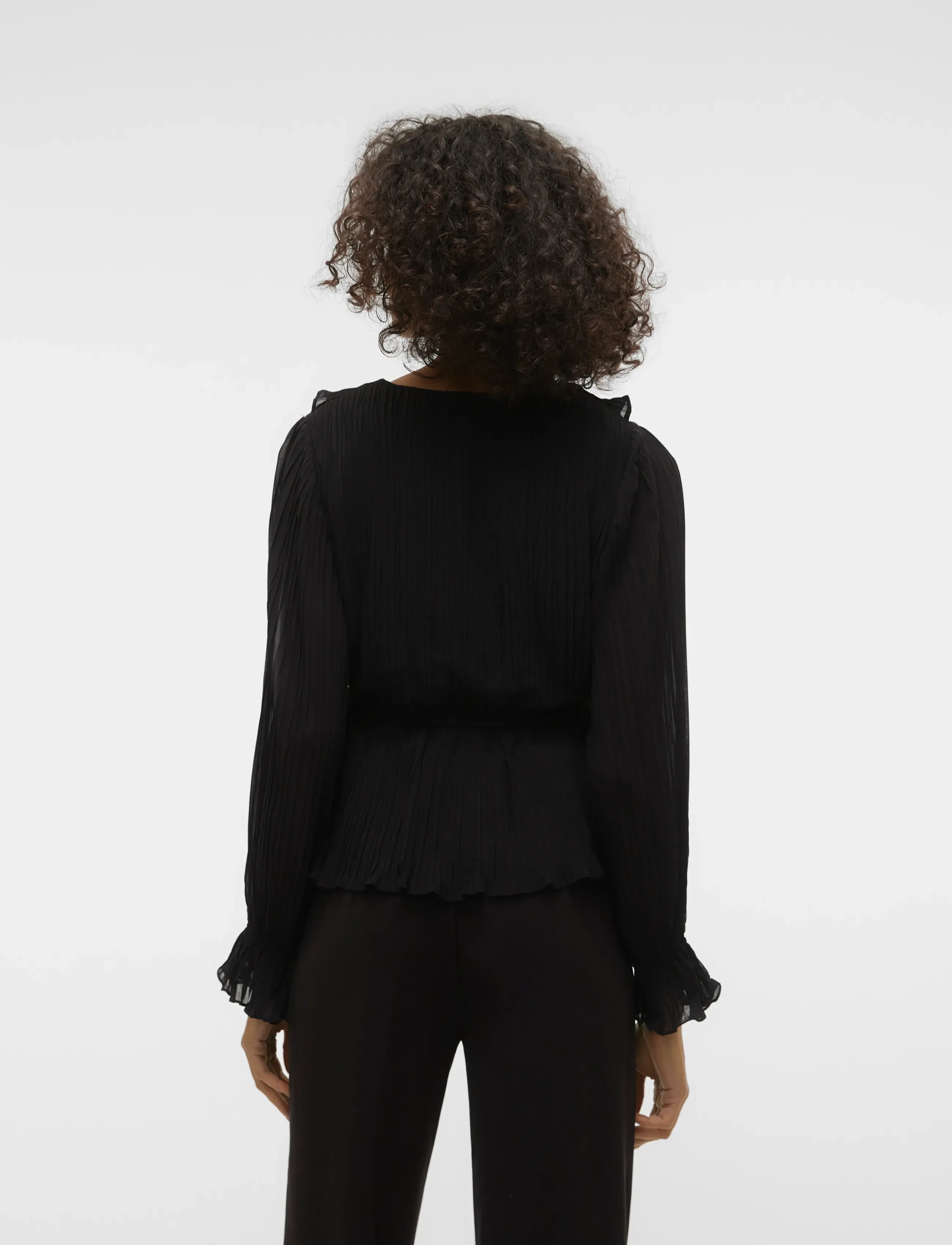 Vero Moda - VMDORA L/S FRILL PLEAT TOP WVN EXP - black - 2