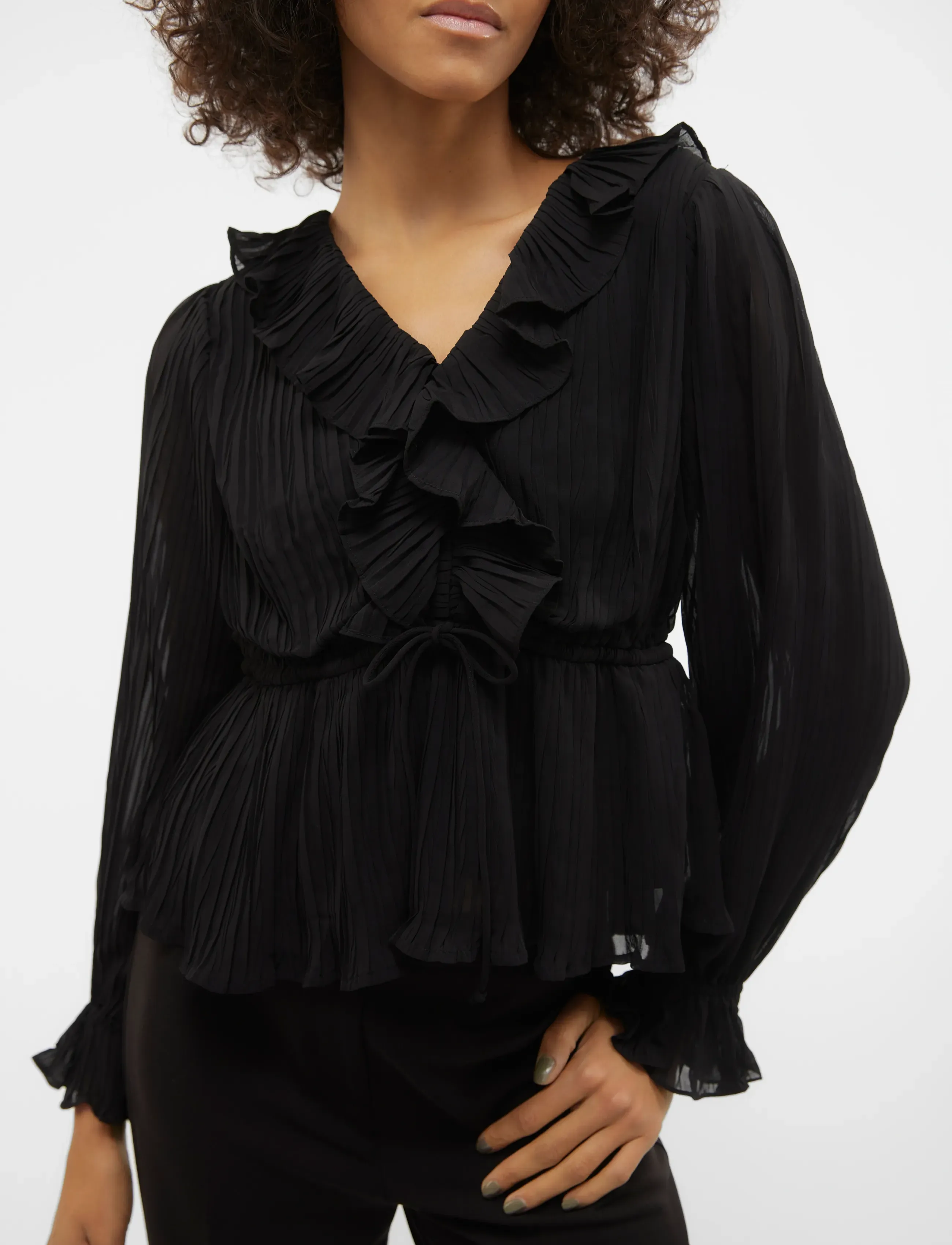 Vero Moda - VMDORA L/S FRILL PLEAT TOP WVN EXP - black - 4