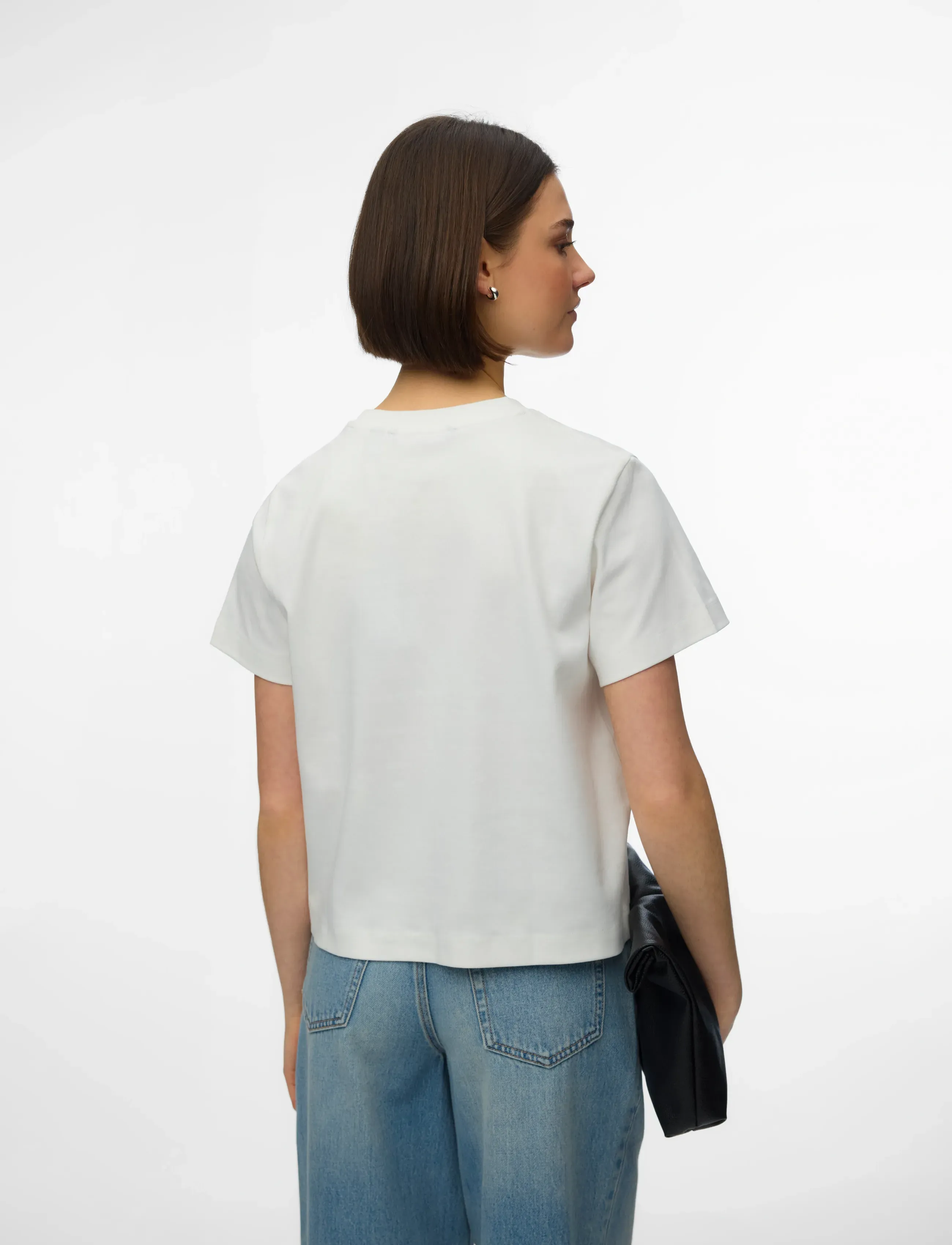 Vero Moda - VMSARA METTE SS TOP BOX JRS NOOS - t-shirts - snow white - 2