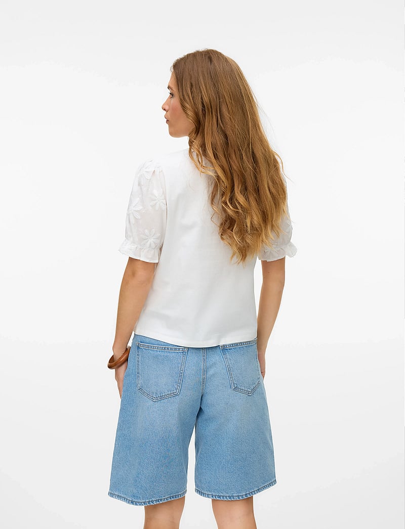 Vero Moda - VMSENNA SS EMB SLEEVE TOP JRS - short-sleeved blouses - snow white - 2