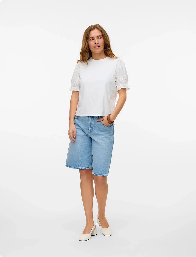 Vero Moda - VMSENNA SS EMB SLEEVE TOP JRS - short-sleeved blouses - snow white - 3