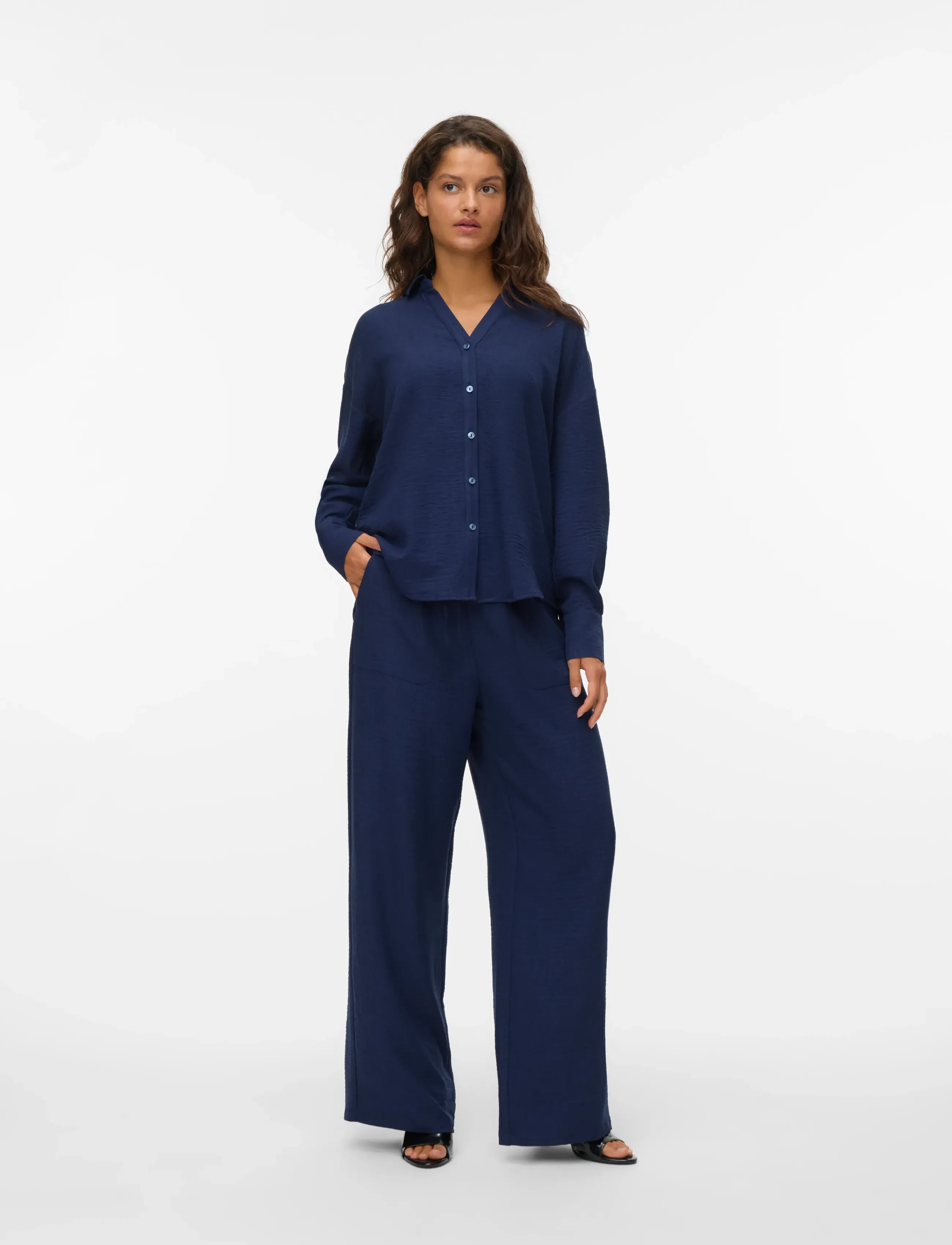 Vero Moda VMMELANEY QUEENY LS SHIRT WVN NOOS - Skjorter - NAVY BLAZER / navy