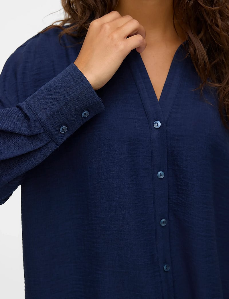 Vero Moda - VMMELANEY QUEENY LS SHIRT WVN NOOS - langærmede skjorter - navy blazer - 4