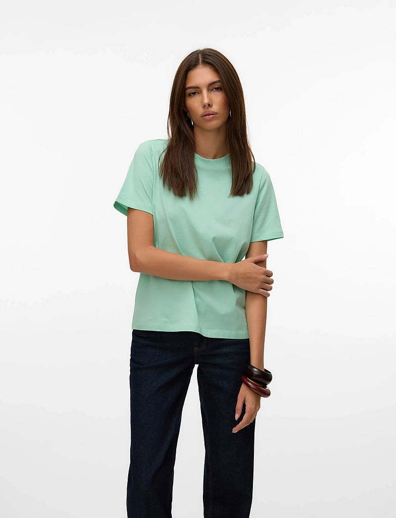 Vero Moda - VMPAULINA SS T-SHIRT JRS NOOS - t-shirts - birds egg green - 0