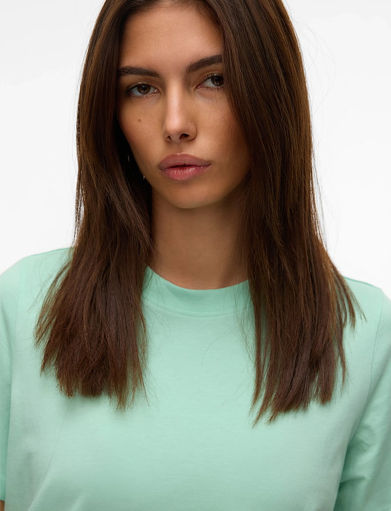 Vero Moda - VMPAULINA SS T-SHIRT JRS NOOS - t-shirts - birds egg green - 5