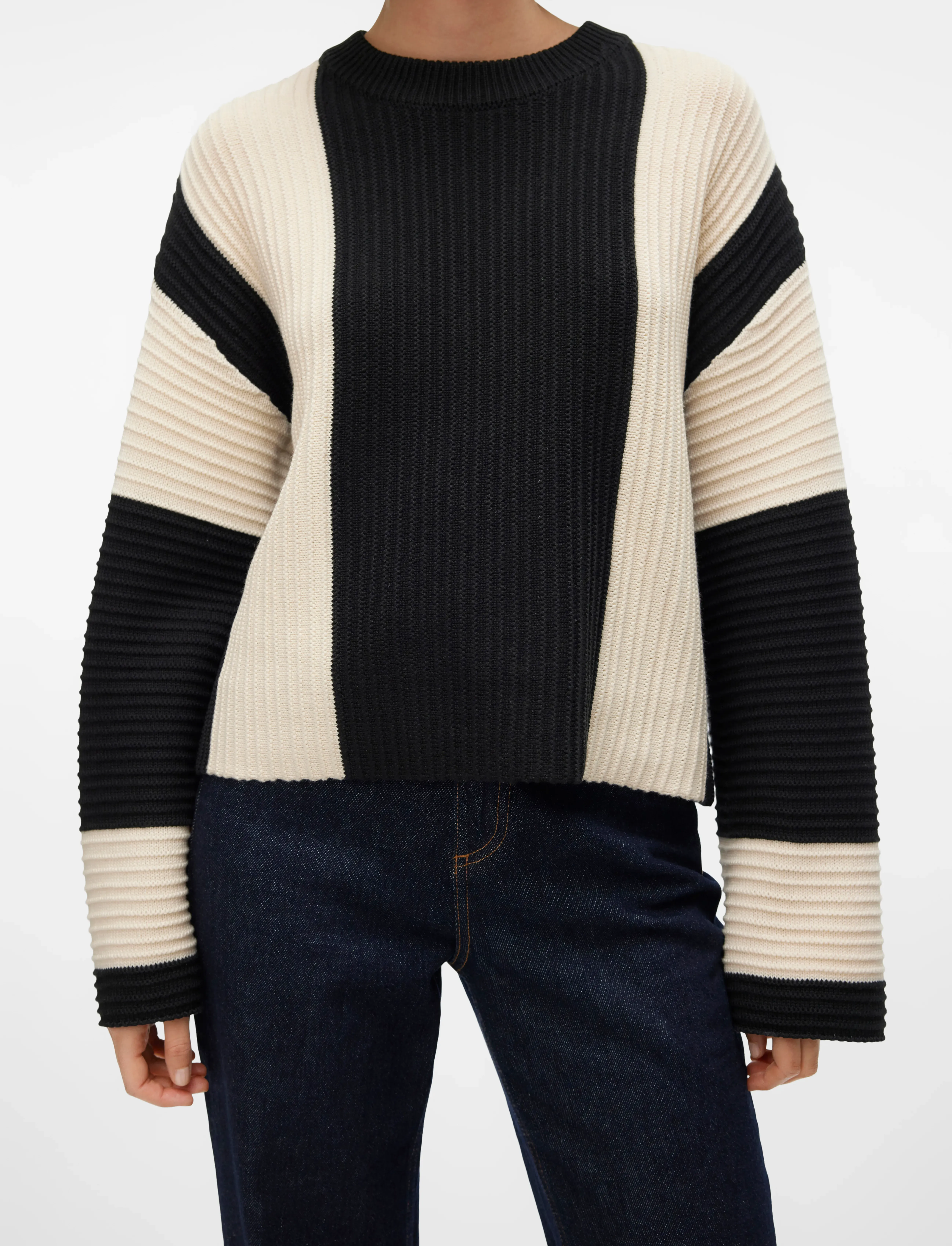 Vero Moda - VMGIGI LS O-NECK PULLOVER LCS REP - jumpers - black - 4