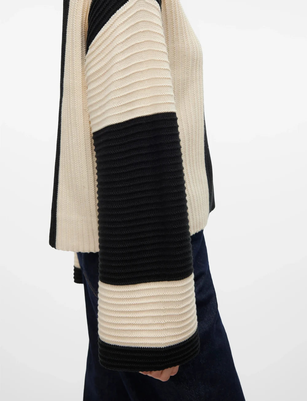 Vero Moda - VMGIGI LS O-NECK PULLOVER LCS REP - pullover - black - 5