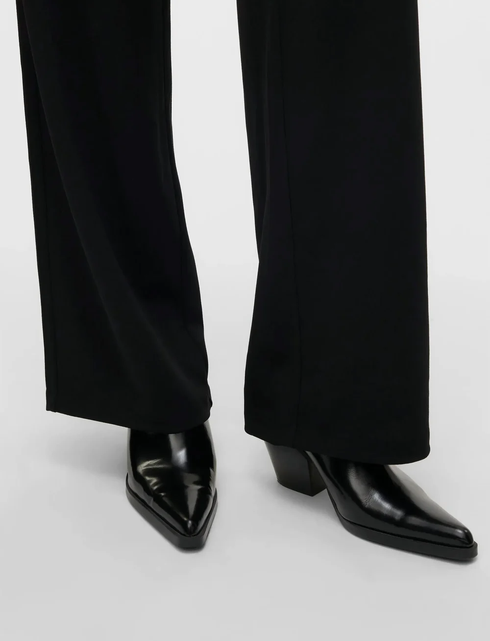 Vero Moda - VMBERLIN ZAMIRA MW WIDE PANT NOOS - bukser med brede ben - black - 5