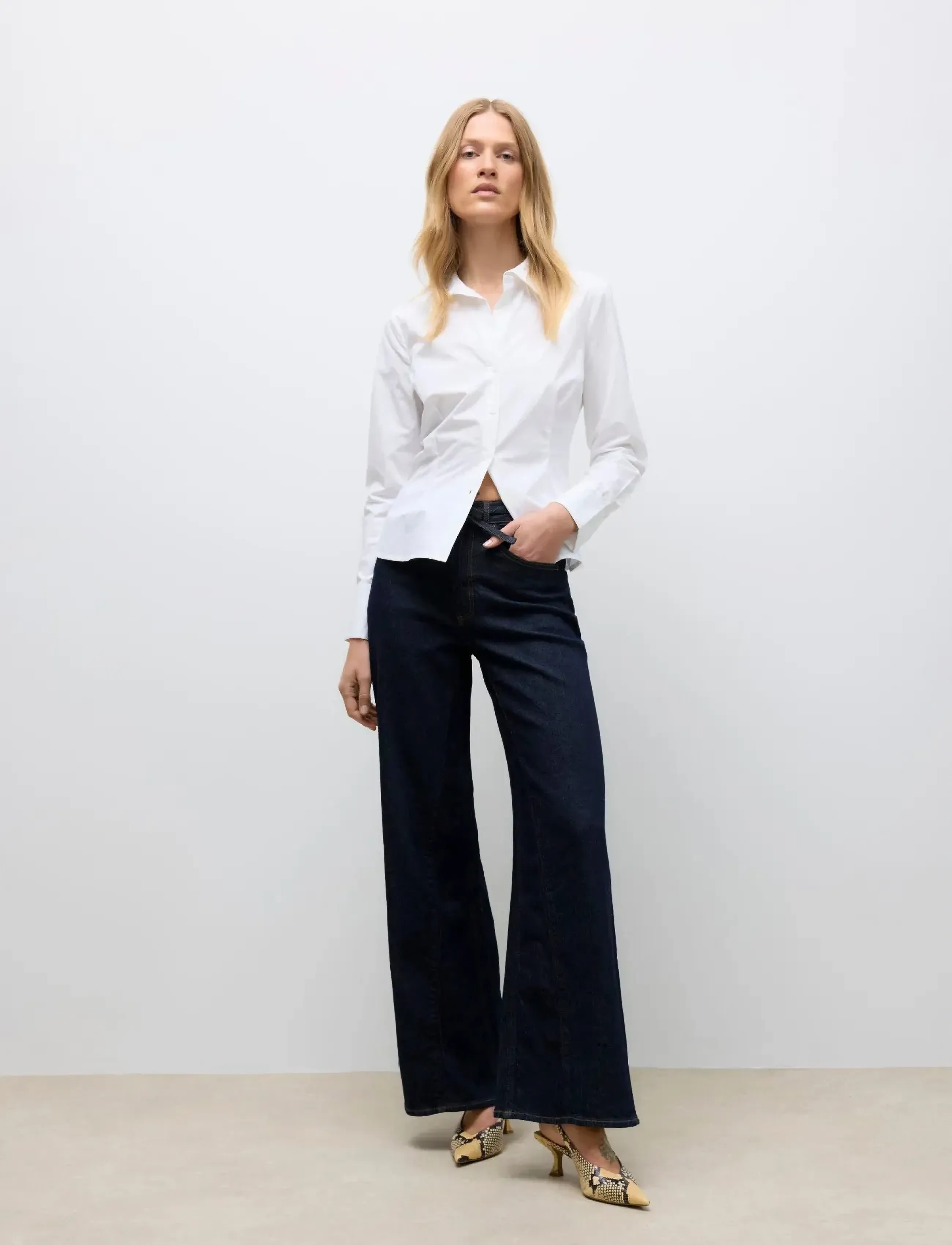 Vero Moda AWMADDIE HR BELT WIDE JEANS RA392 - Jeans - DARK BLUE DENIM / navy