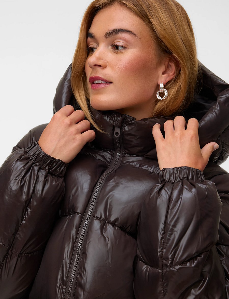Vero Moda - VMUPPSASHINY SHORT JACKET EXCL - winterjacken - chocolate torte - 4