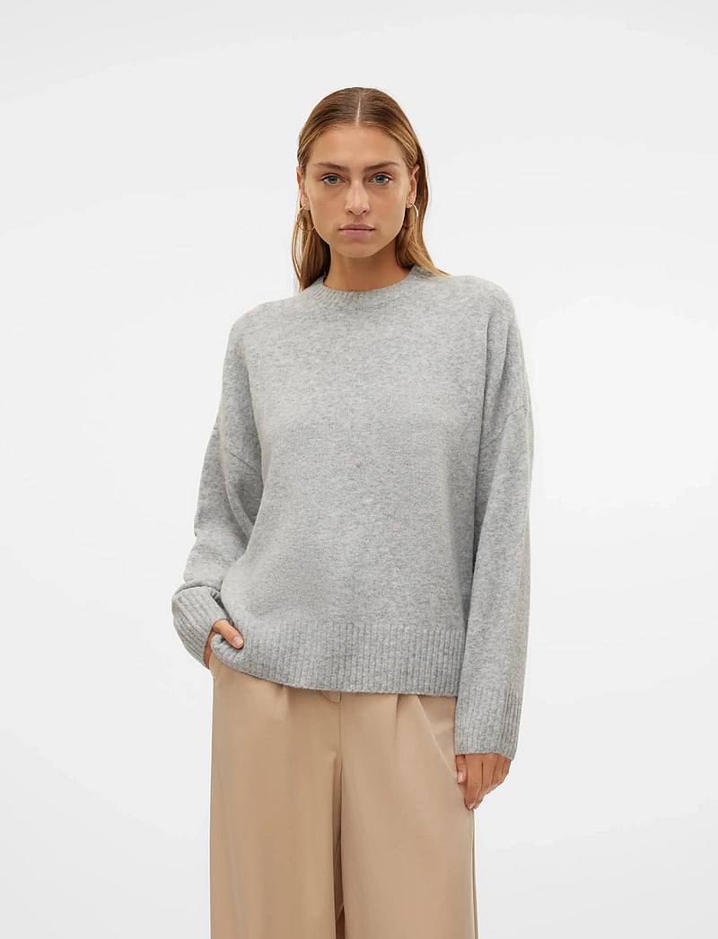 Vero Moda - VMBOOM LS O-NECK PULLOVER GA NOOS - džemperi - light grey melange - 0