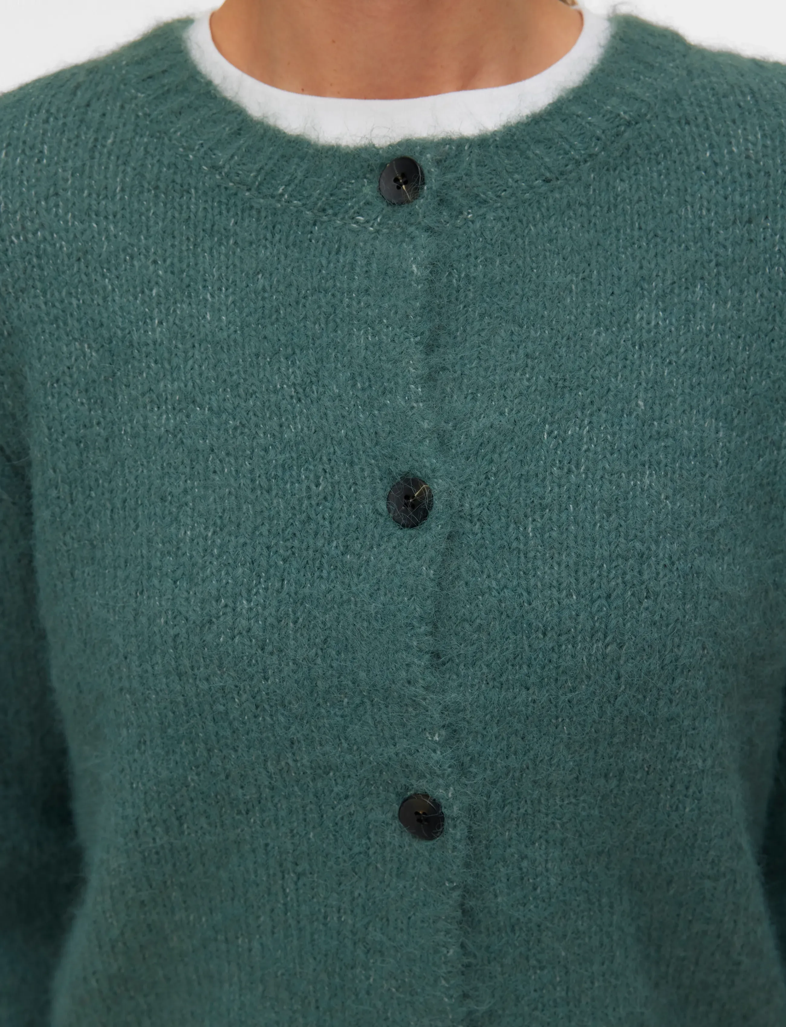Vero Moda - VMNOVAH LS O-NECK BUTTON CARDI GA NOOS - cardigans - balsam green - 4