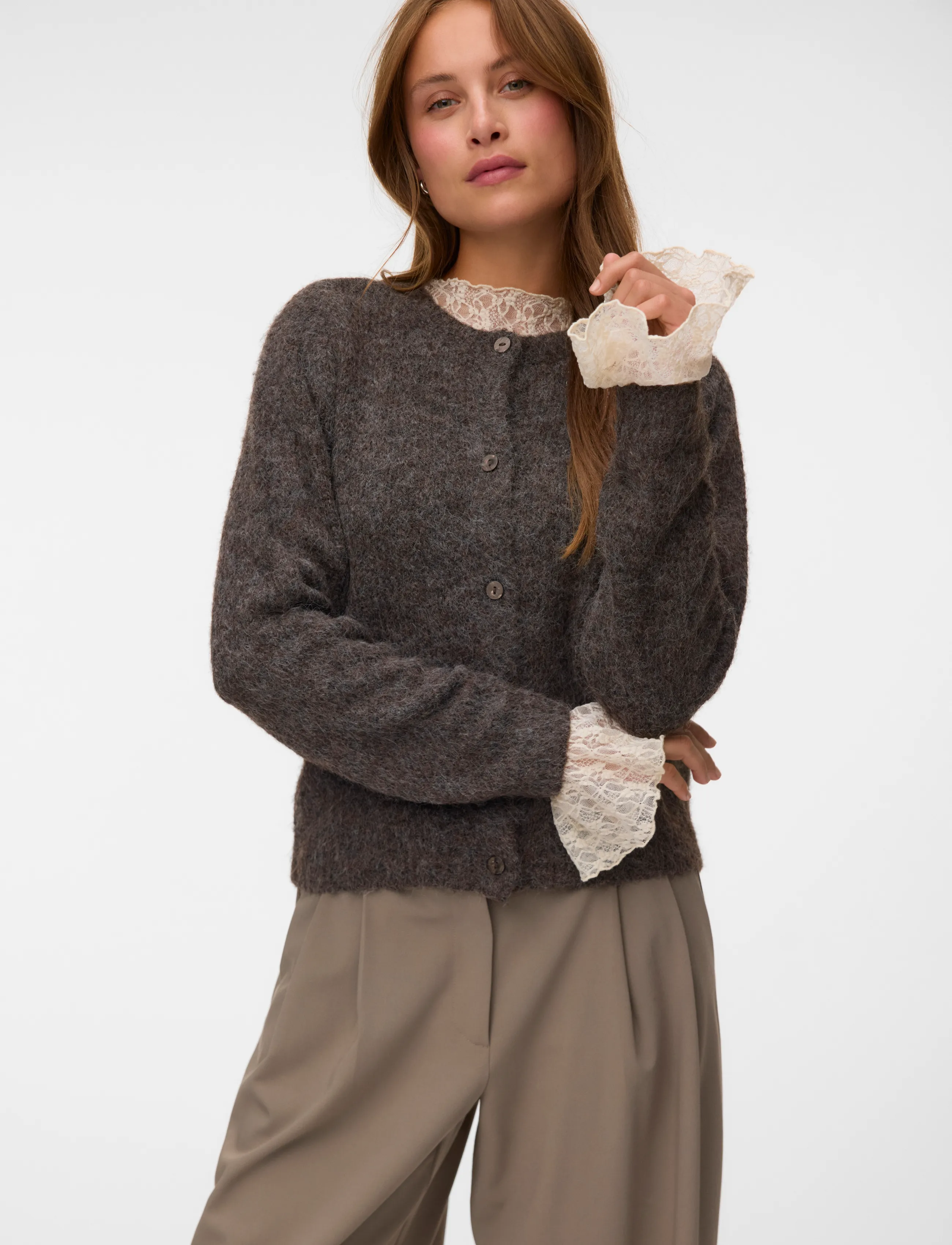 Vero Moda - VMNOVAH LS O-NECK BUTTON CARDI GA NOOS - strickjacken - chocolate torte - 3