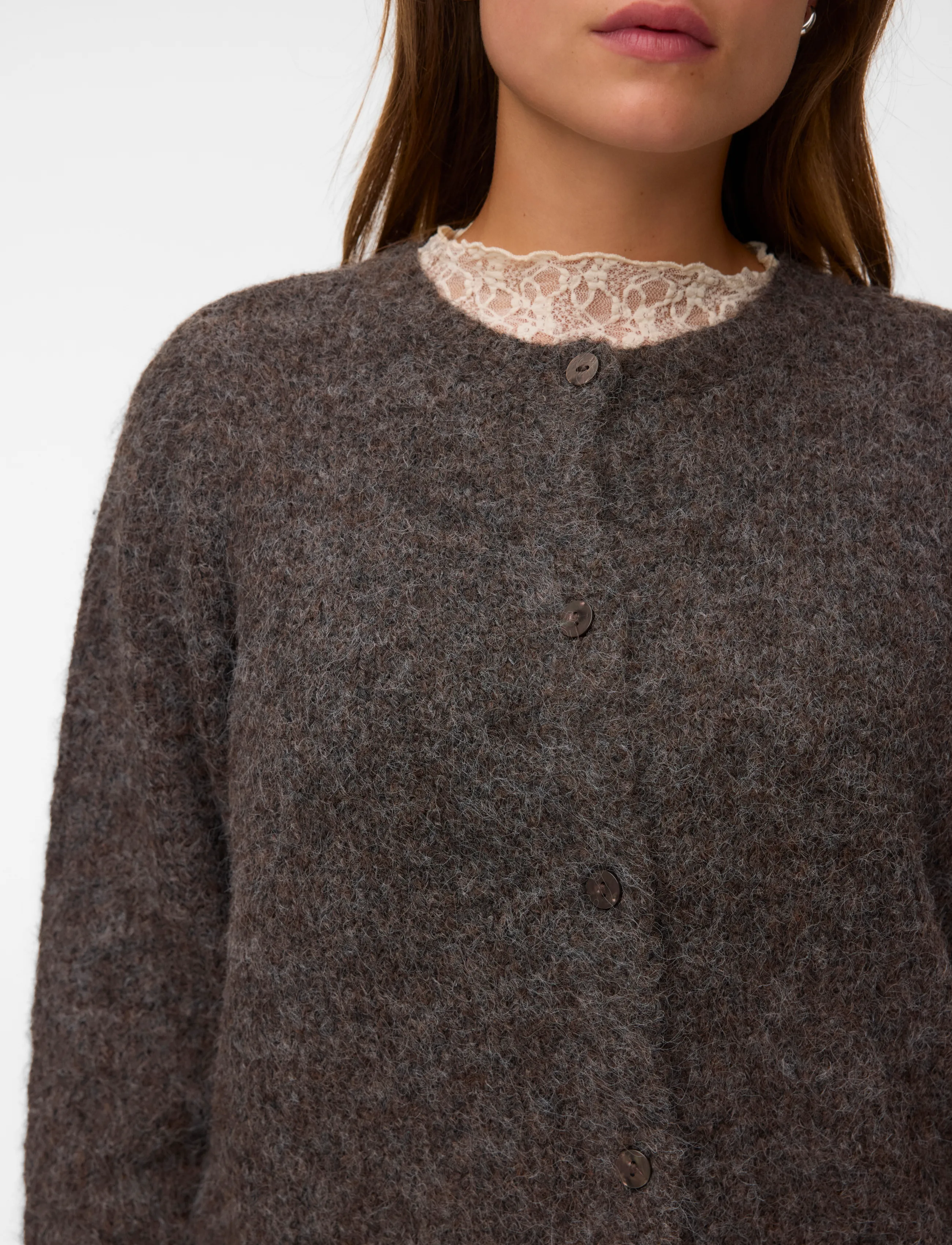Vero Moda - VMNOVAH LS O-NECK BUTTON CARDI GA NOOS - strickjacken - chocolate torte - 4
