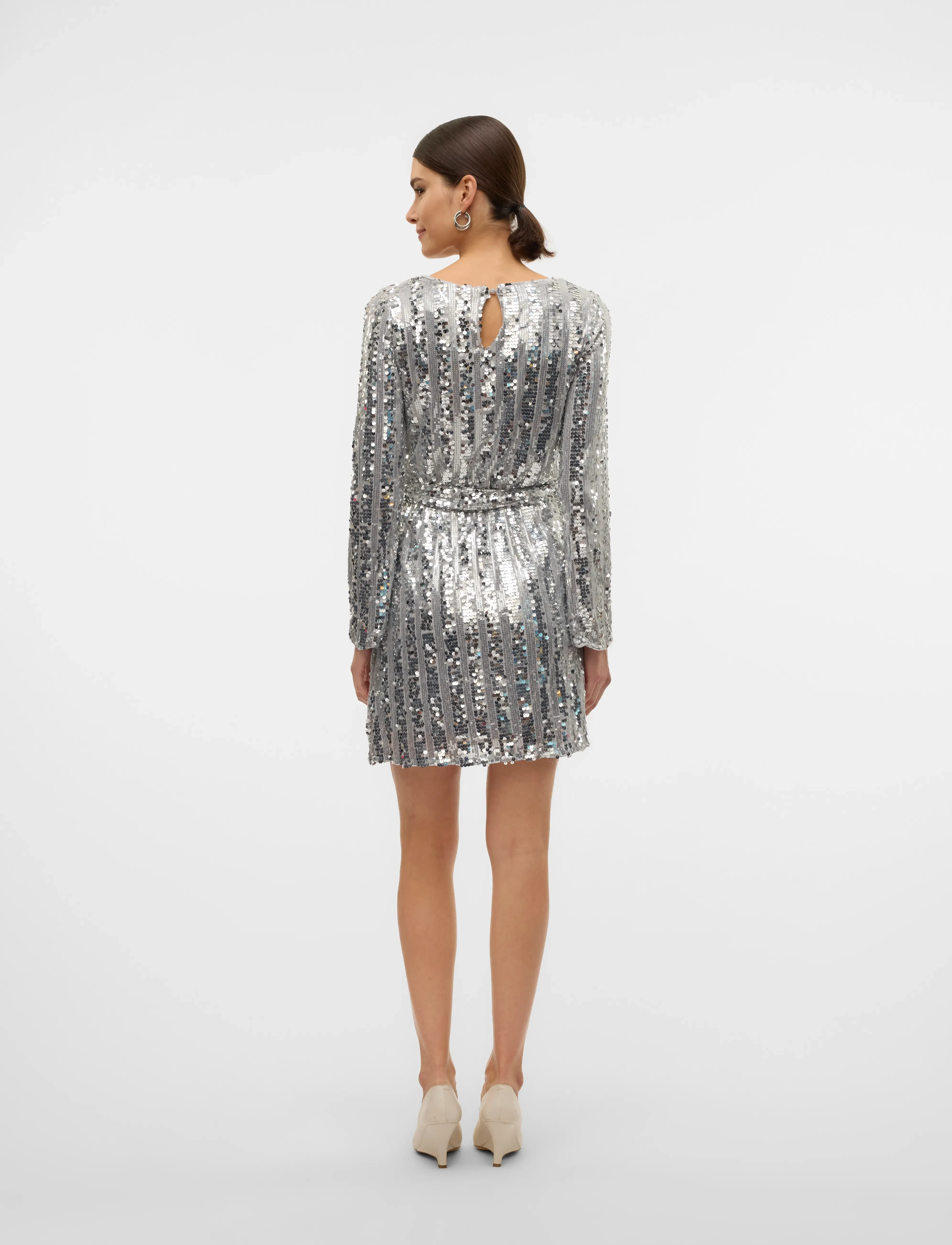 Vero Moda - VMEFA LS SHORT DRESS JRS - sukienki z cekinami - silver - 3