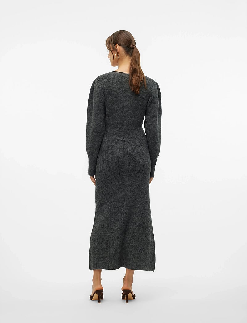 Vero Moda - VMANGALINA LS V-NECK 7/8 KNIT DRESS VMA - stickade klänningar - dark grey melange - 3