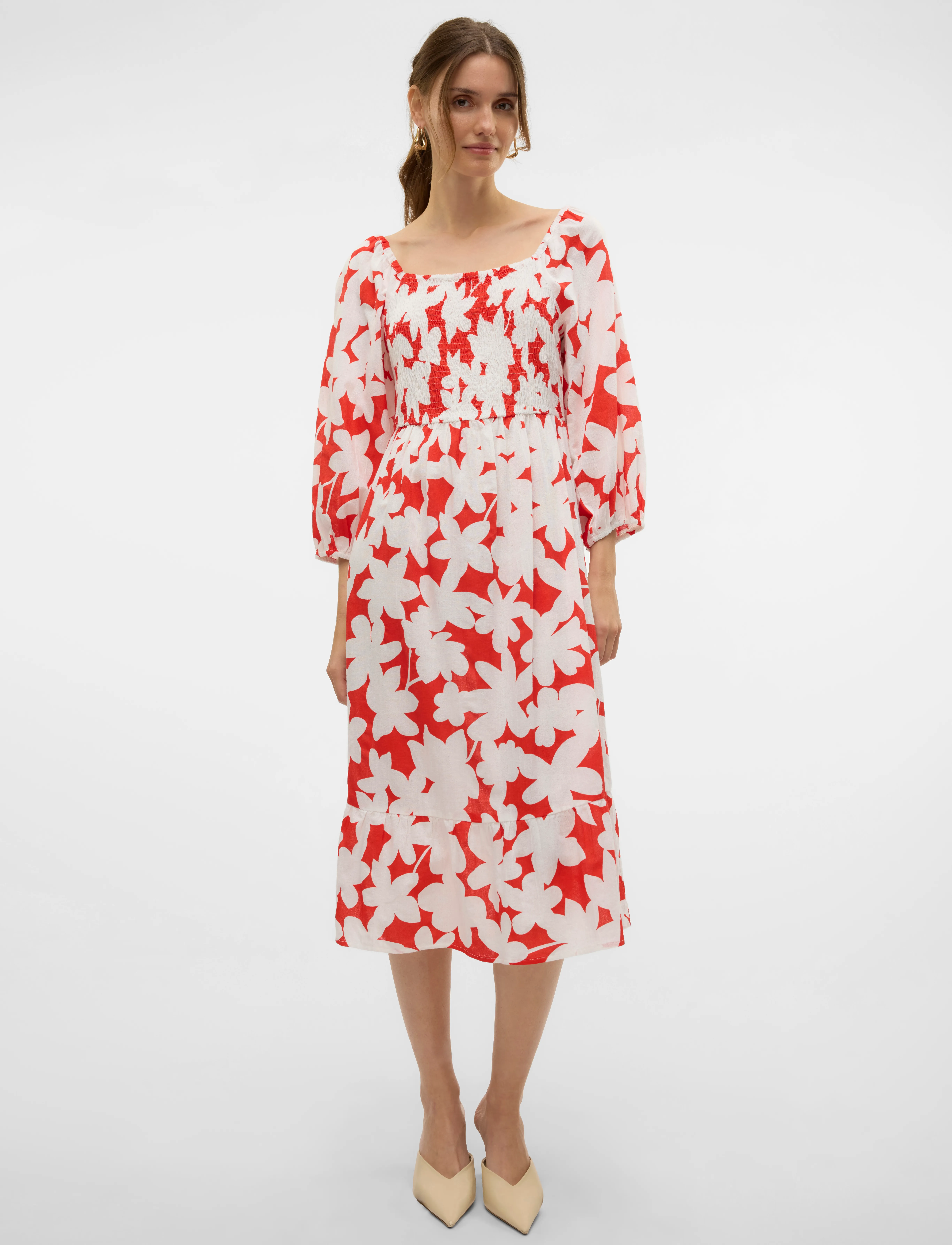 Vero Moda - VMDICTHE 3/4 SQUARE CALF DRESS WVN GA - vasarinės suknelės - fiery red - 3