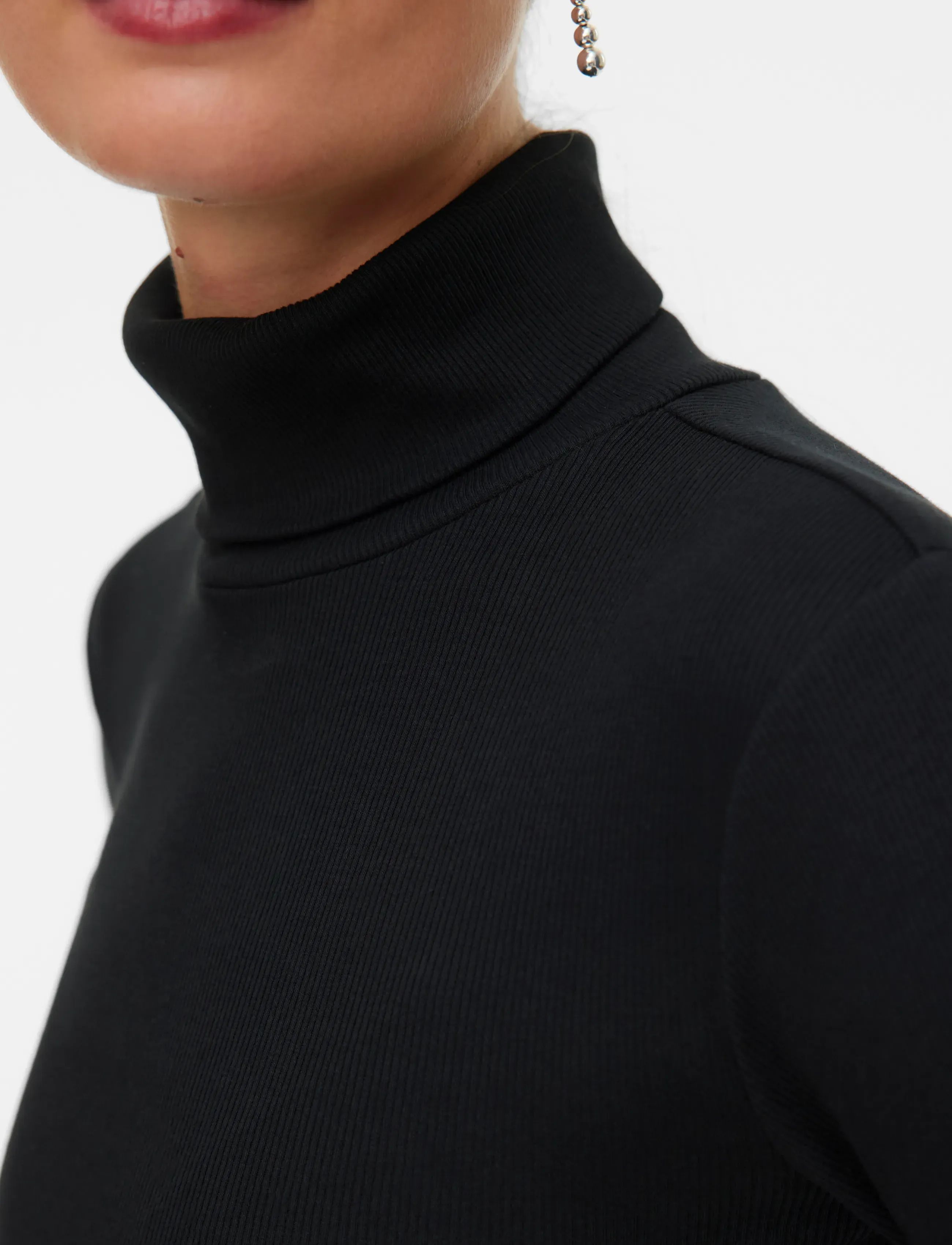 Vero Moda - VMCHLOE LS ROLLNECKTOP JRS NOOS - black - 5