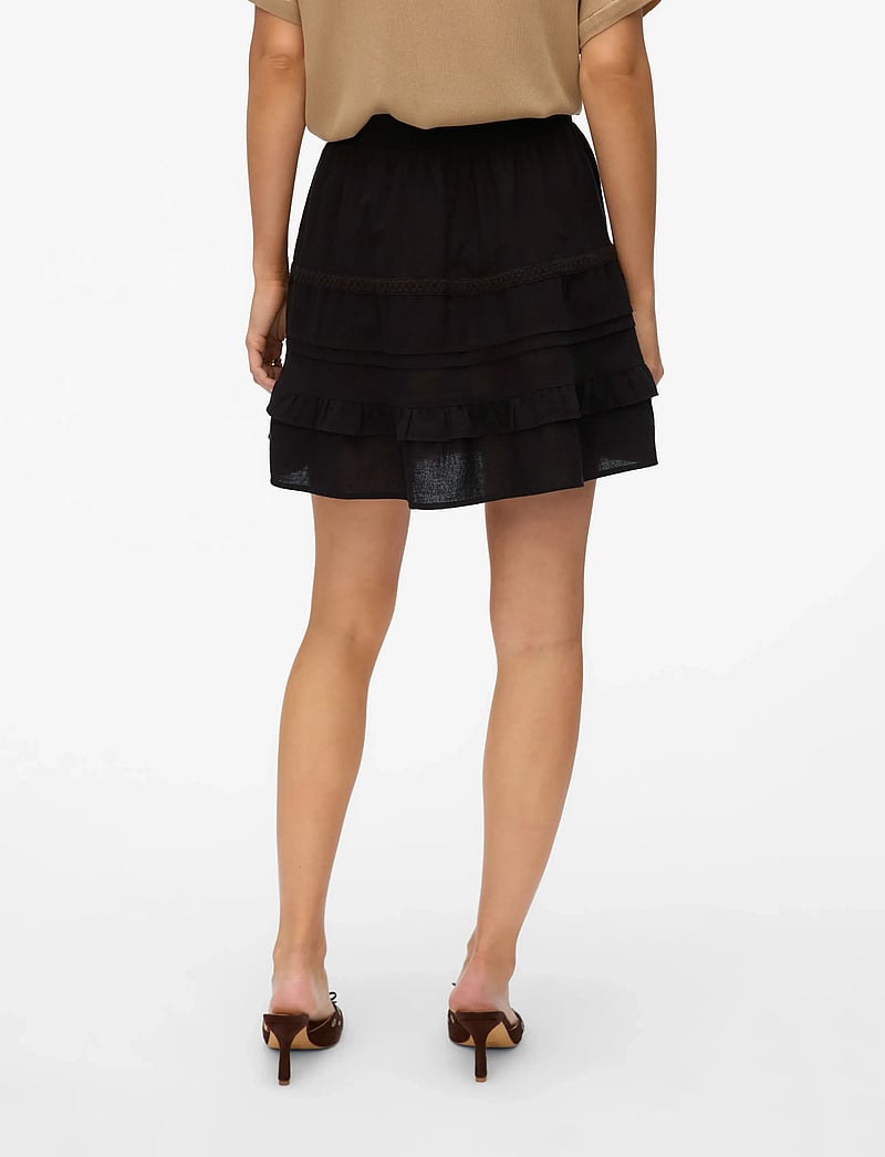 Vero Moda - VMPRETTY SHORT SKIRT WVN GA NOOS - korte rokken - black - 2