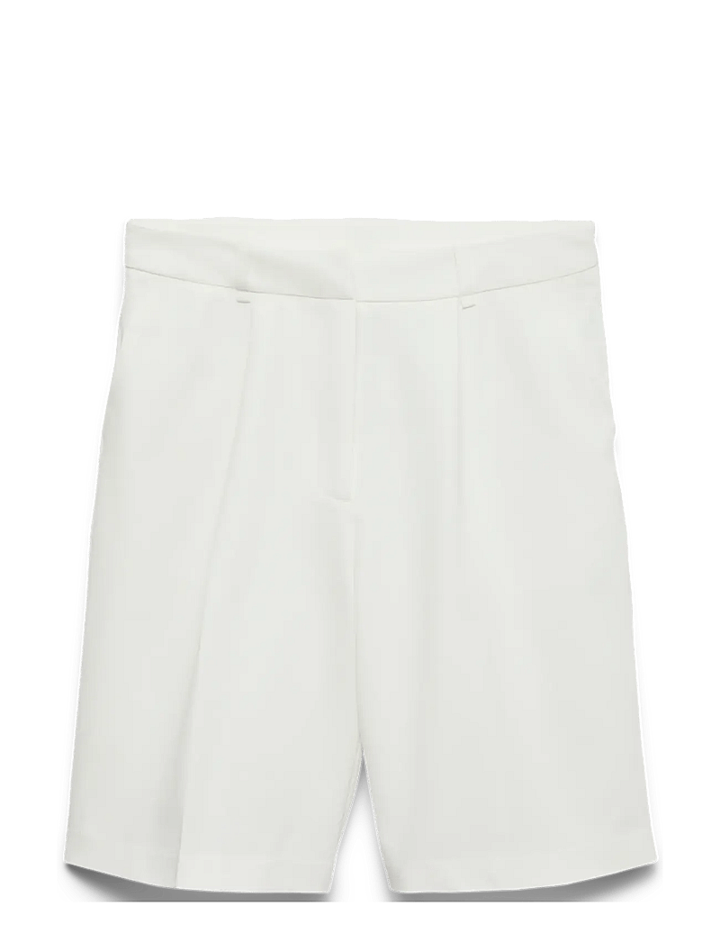 Vero Moda - AWPASSI MW KNEE SHORTS NOOS - bermudashorts - snow white - 1