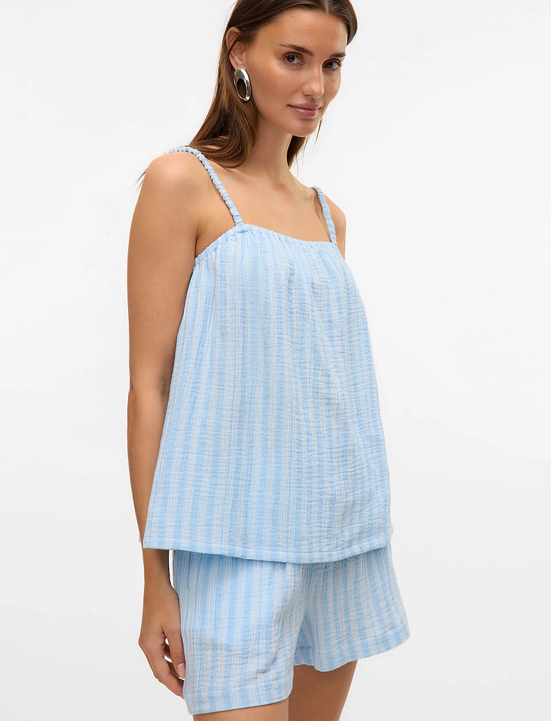 Vero Moda - VMNANNA SINGLET TOP WVN GA - topid ja varrukateta alussärgid - airy blue - 5