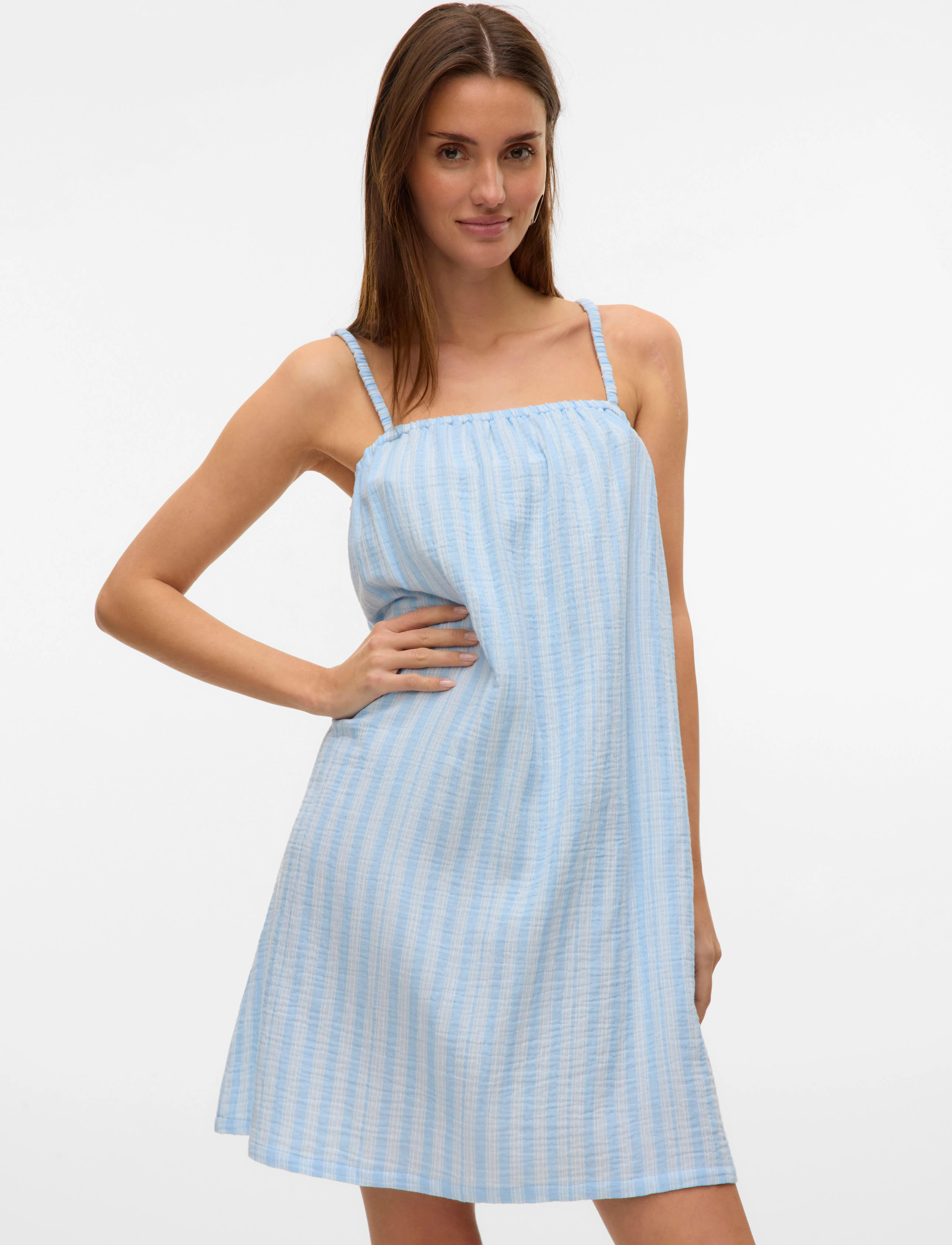 Vero Moda - VMNANNA SHORT SINGLET DRESS WVN GA - airy blue - 4