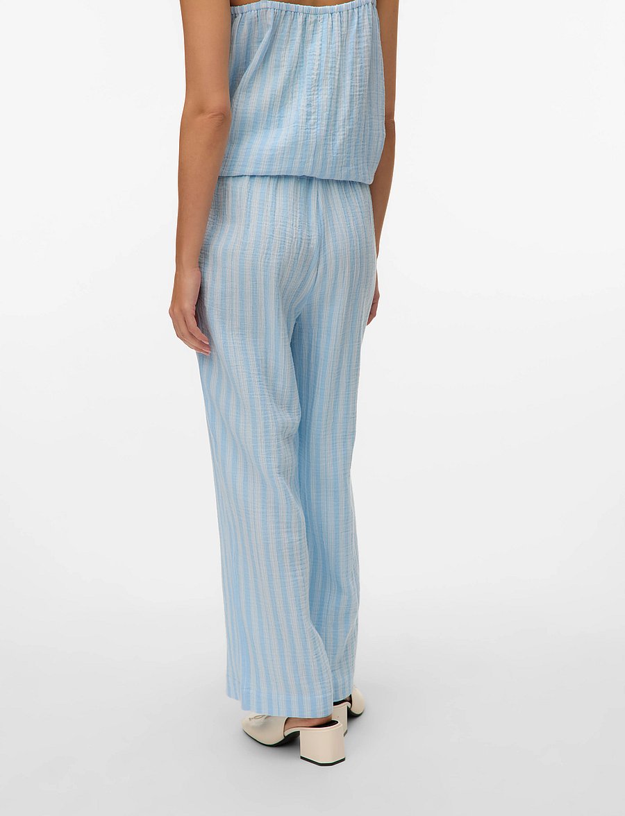 Vero Moda - VMNANNA NW WIDE PANT WVN GA - bukser med brede ben - airy blue - 2