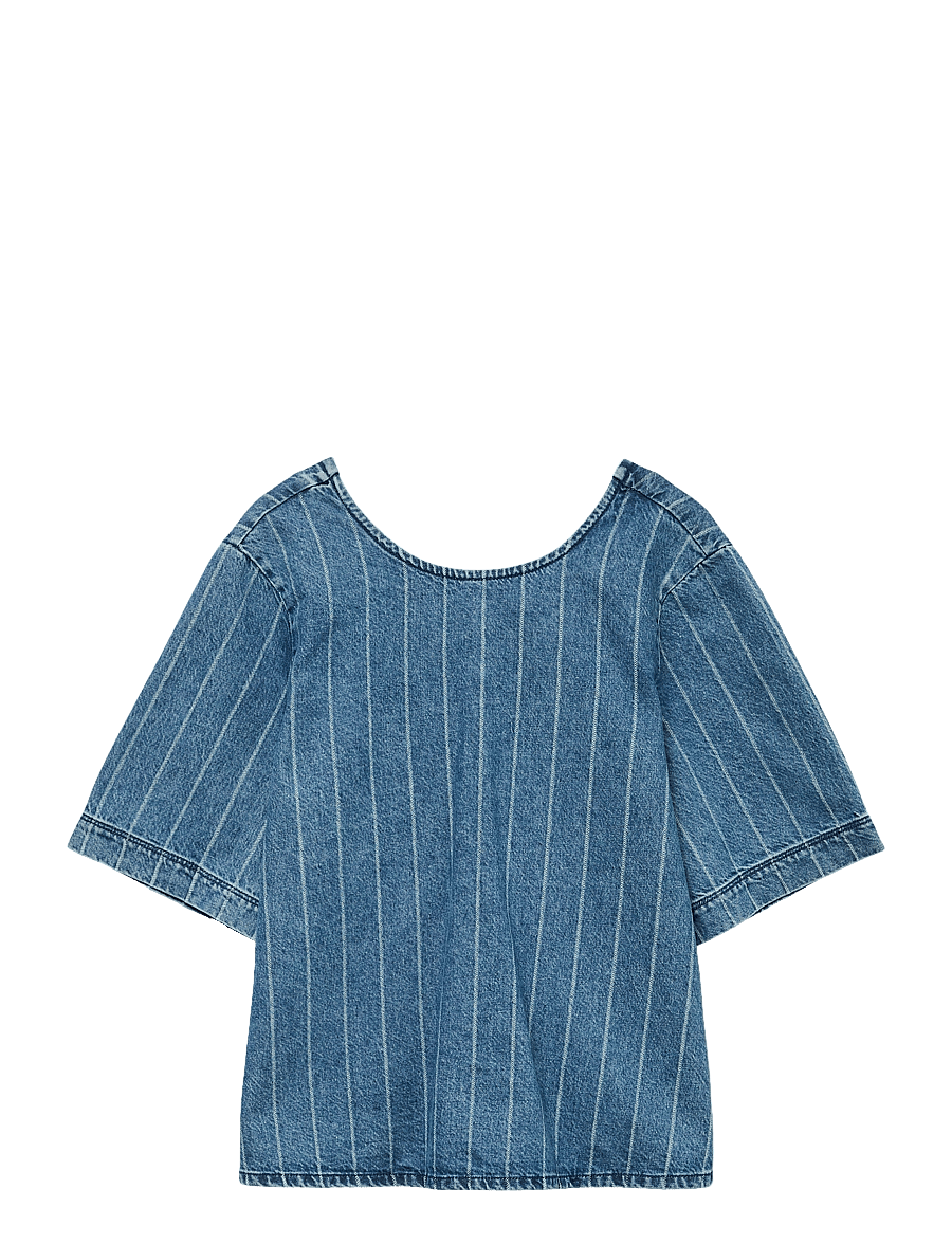 Vero Moda - VMTRILLE SS STRIED TIE SHIRT - kortärmade blusar - medium blue denim - 1