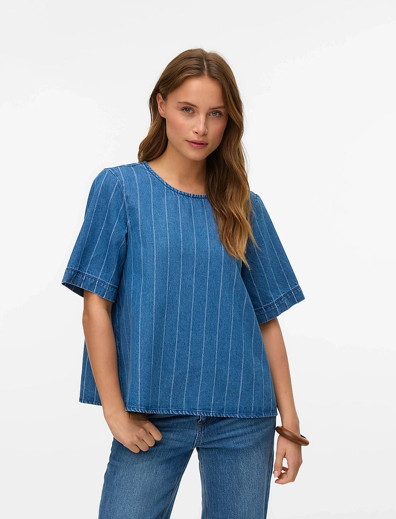 Vero Moda - VMTRILLE SS STRIED TIE SHIRT - short-sleeved blouses - medium blue denim - 0