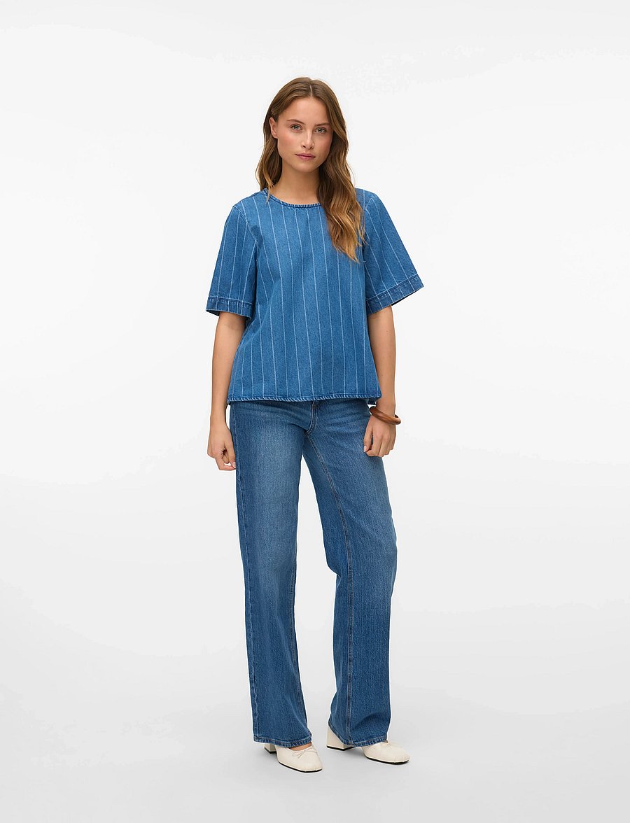 Vero Moda - VMTRILLE SS STRIED TIE SHIRT - kortärmade blusar - medium blue denim - 4