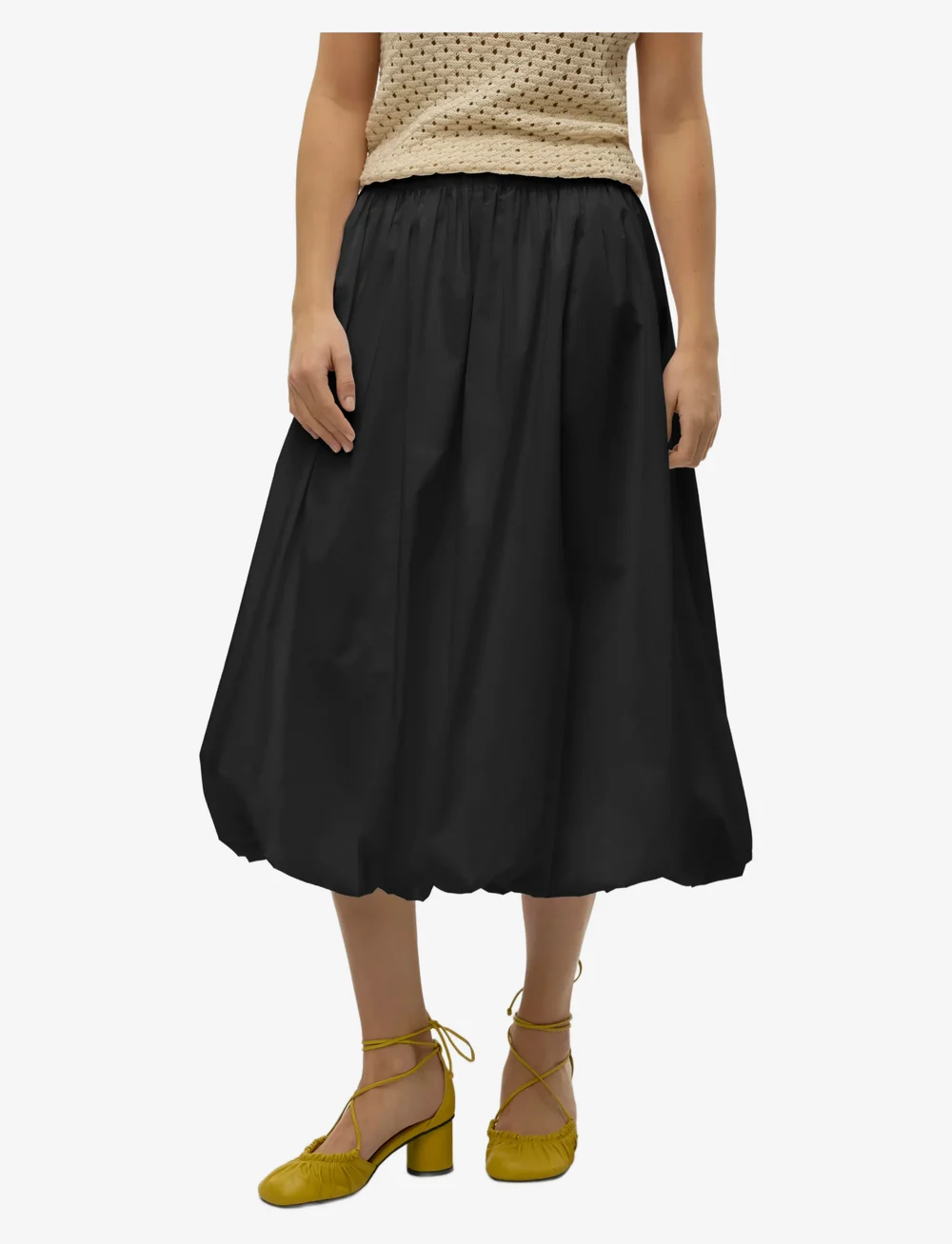 Vero Moda - VMFRIBA MW 7/8 BALLOON SKIRT WVN GA - midi skjørt - black - 1
