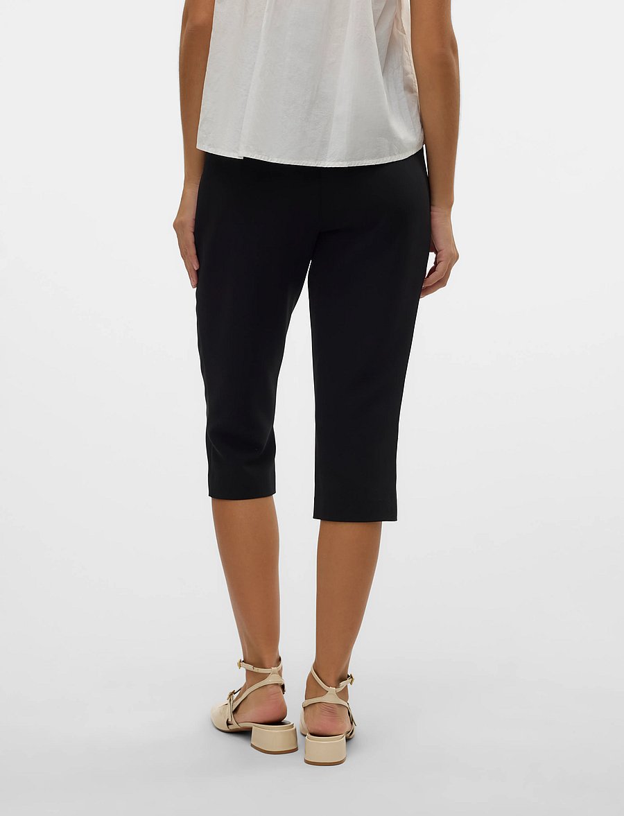 Vero Moda - VMCIRI MW CAPRI PANT - caprihose - black - 2