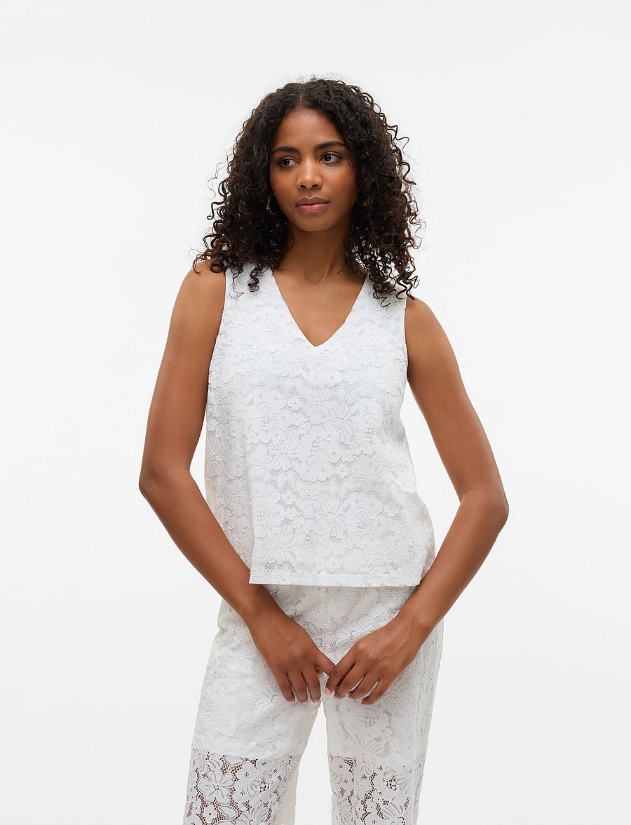 Vero Moda - VMHONEY LACE SL V-NECK TOP WVN GA - linnen - snow white - 0