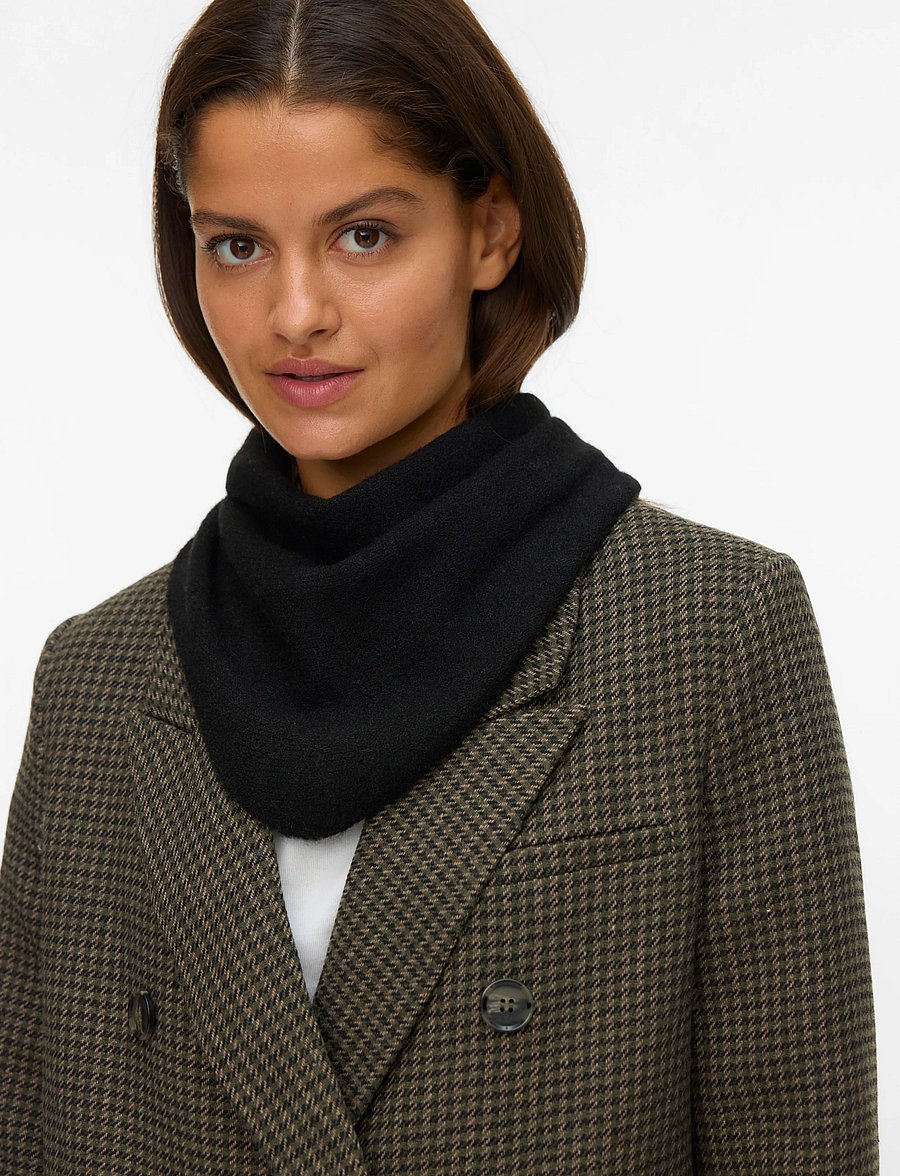 Vero Moda - VMLINA SMALL TRIANGLE SCARF NOOS - vinterskjerf - black - 0