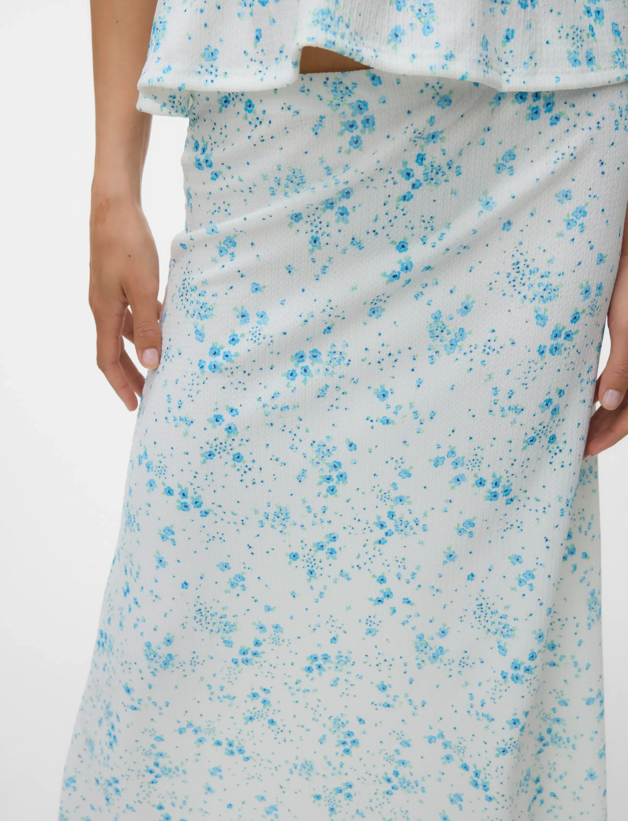 Vero Moda - VMSOMYA HW LONG SKIRT VMA - maxi dresses - snow white - 4