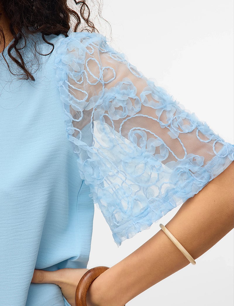 Vero Moda - VMNINA 2/4 TOP JRS - short-sleeved blouses - airy blue - 3