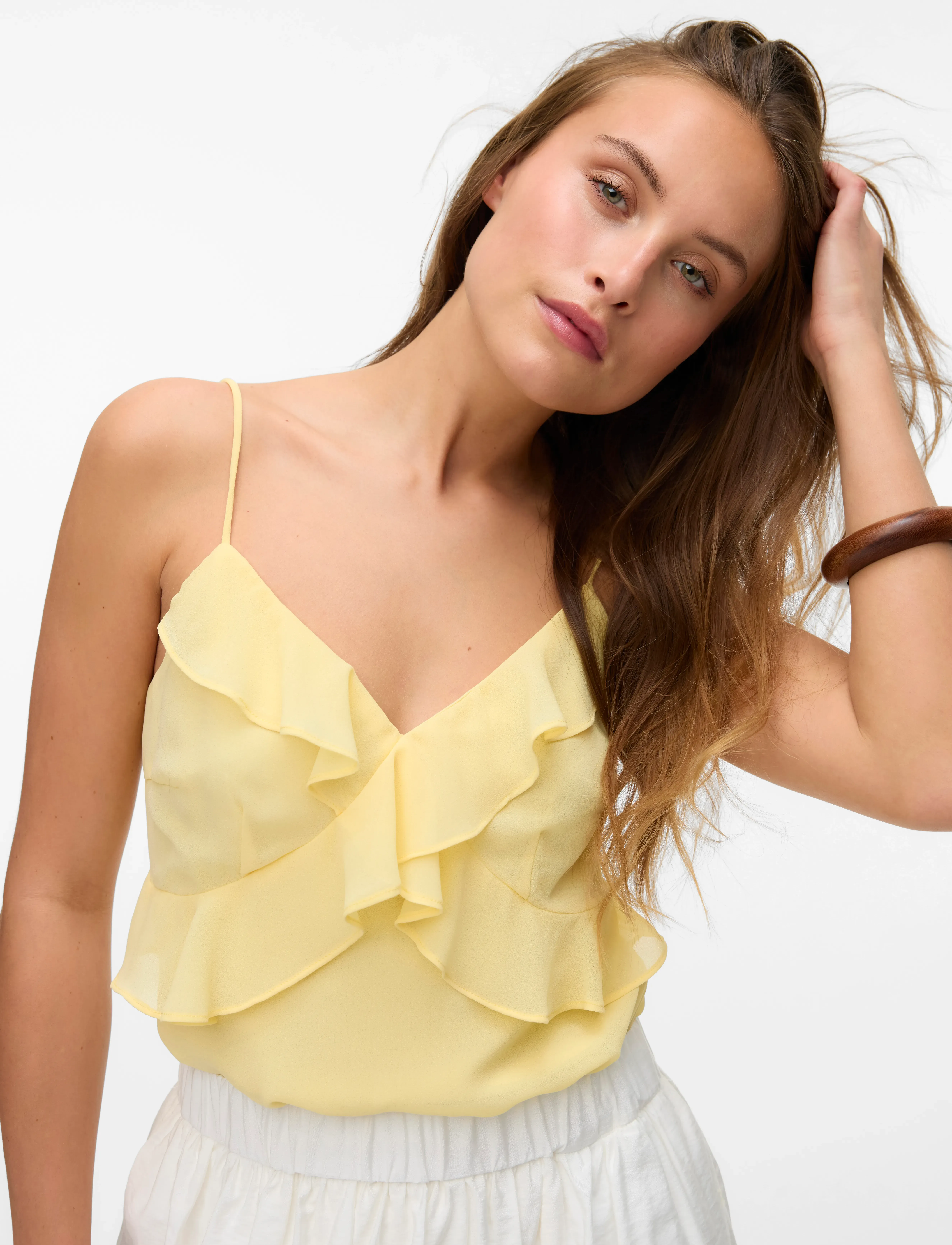 Vero Moda - VMAMINA SINGLET FRILL TOP WVN EXP - Ærmeløse bluser - pale banana - 4