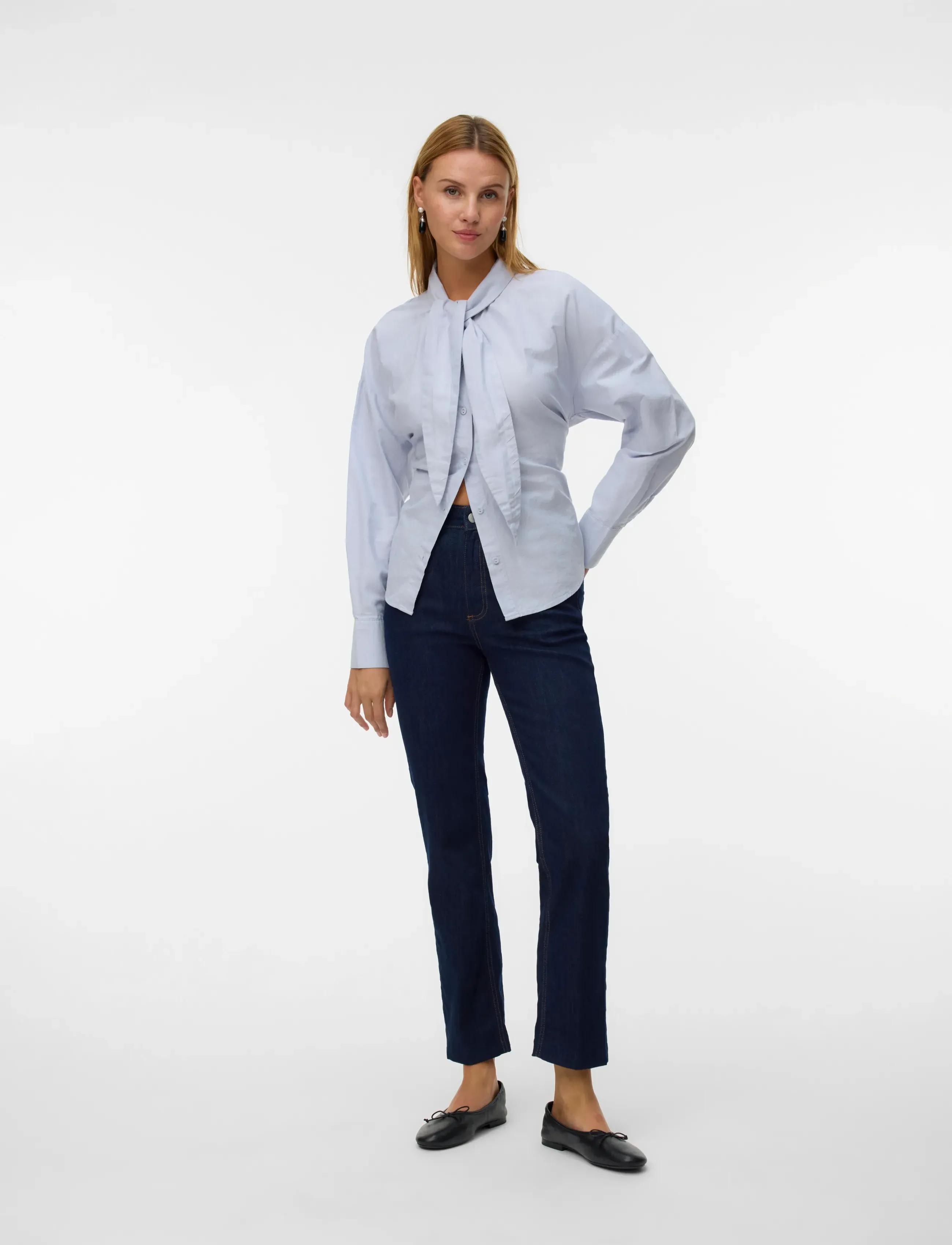 Vero Moda AWALICE HR STRAIGHT ANK DNM JNS RA3032 - Mom jeans - DARK BLUE DENIM / navy