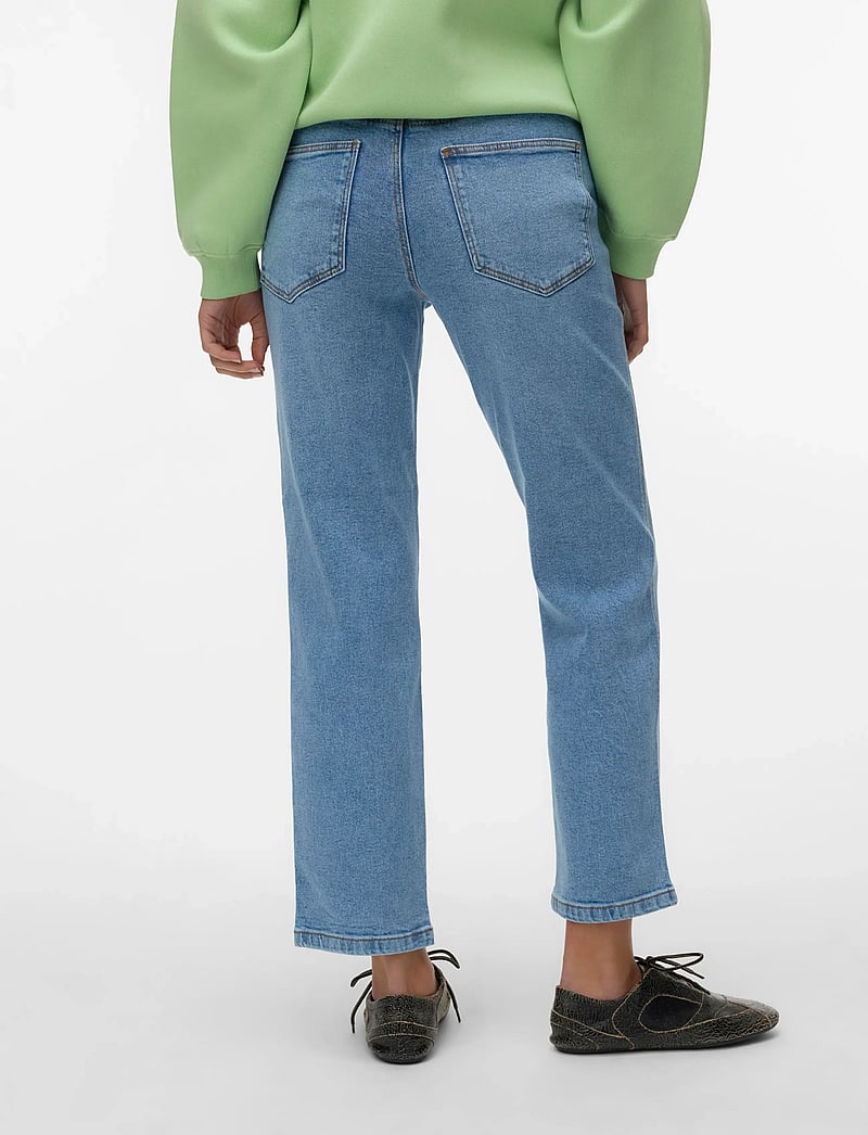 Vero Moda - VMAMARA MR SLIM STRAIGHT ANK VI3512 NOOS - sirge säärega teksad - light blue denim - 2