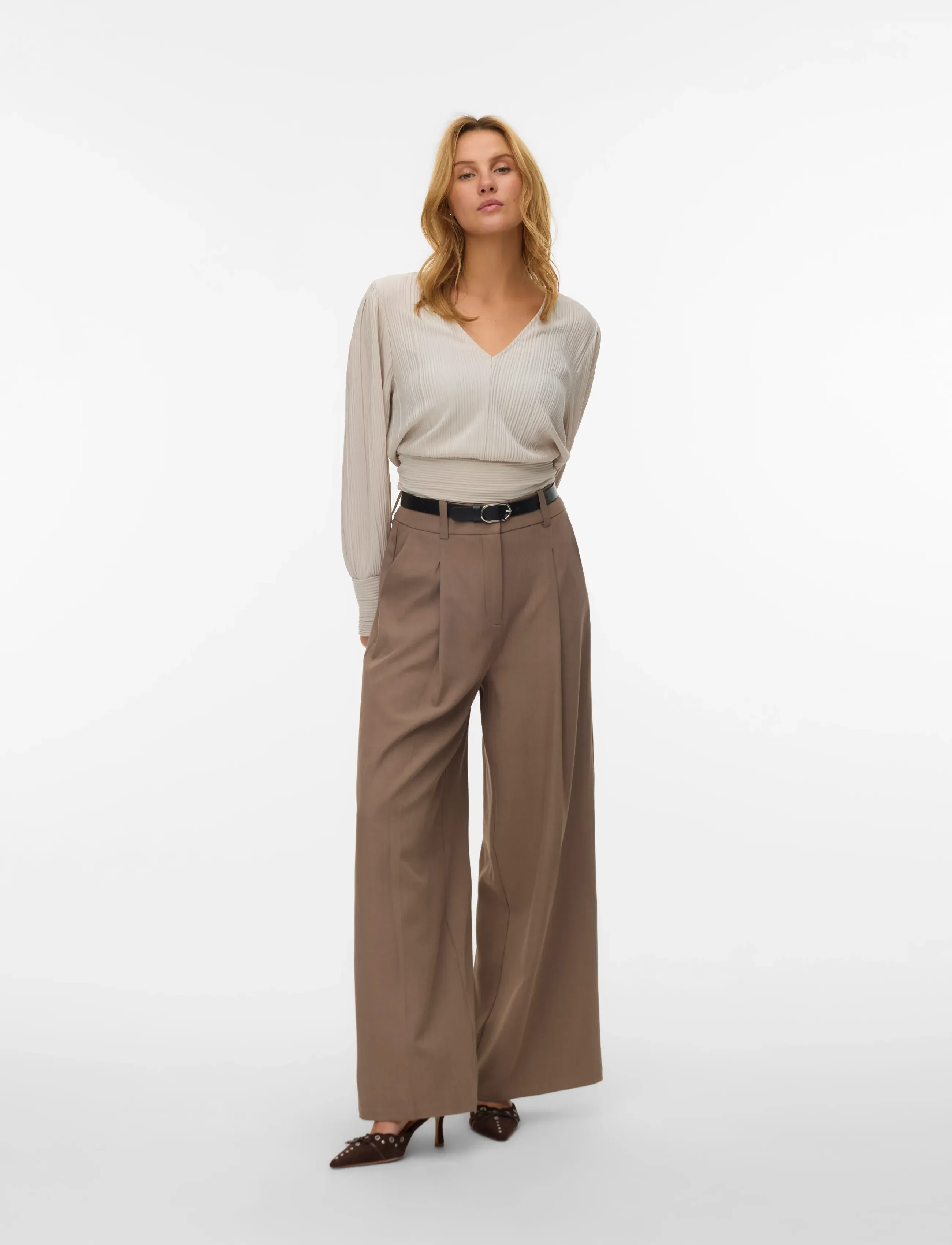 Vero Moda VMAURORA LS V-NECK TOP JRS GA - Blouses à manches longues - PUMICE STONE / beige